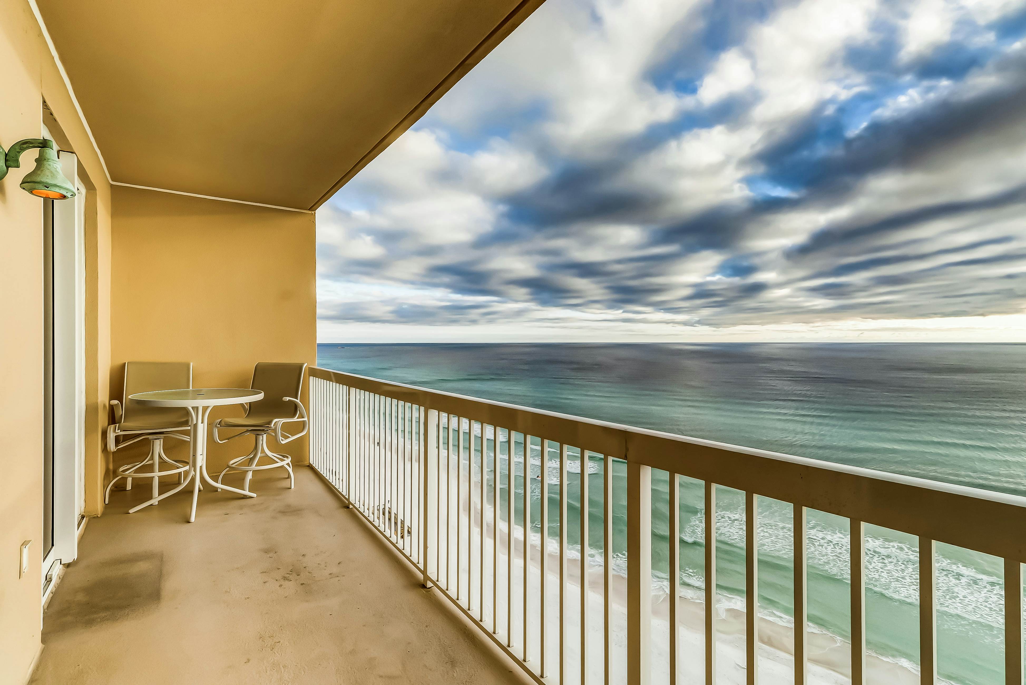 Seychelles Beach Resort 1305