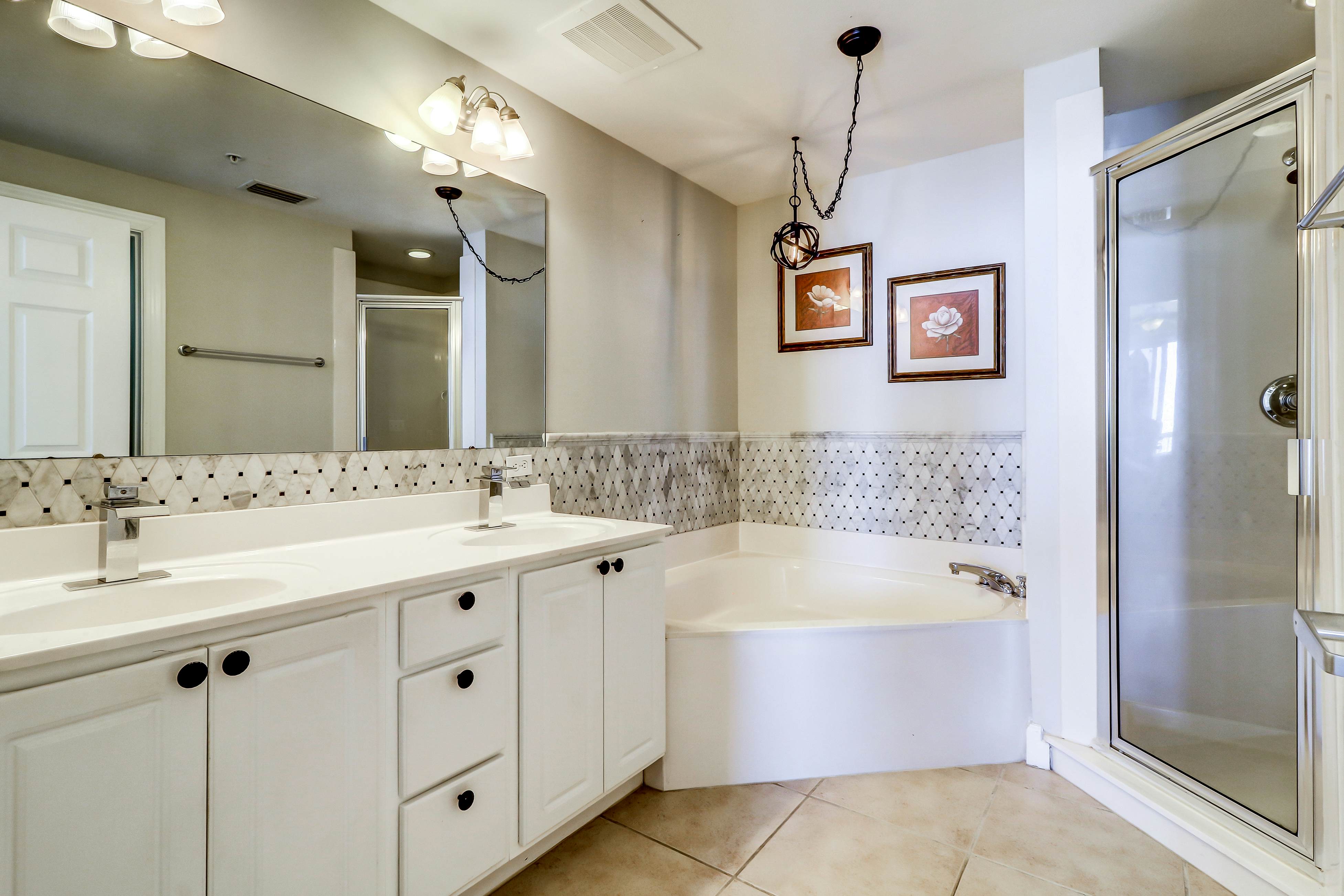 Sunrise Beach 1207 - Beachfront Condo