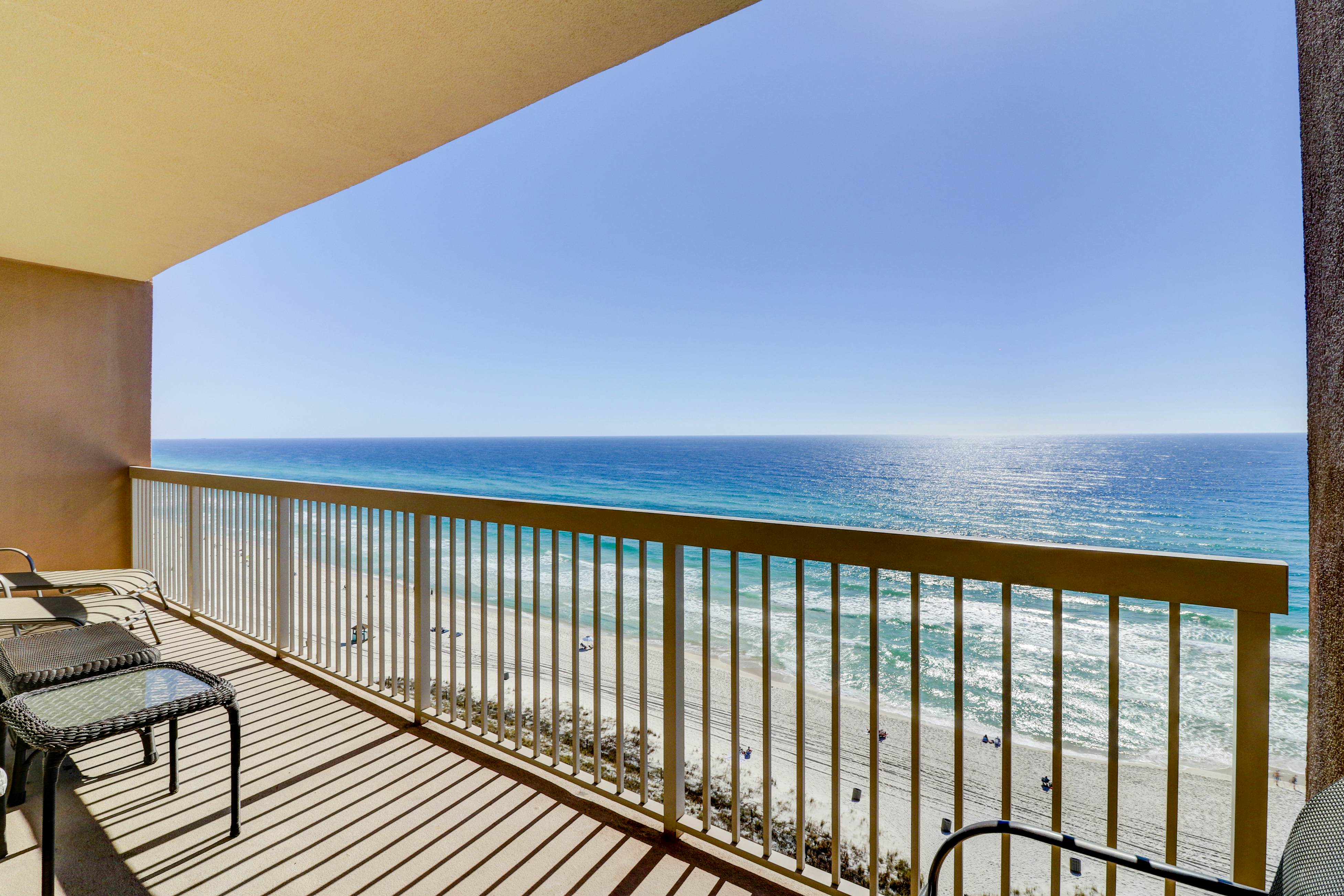 Sunrise Beach 1207 - Beachfront Condo