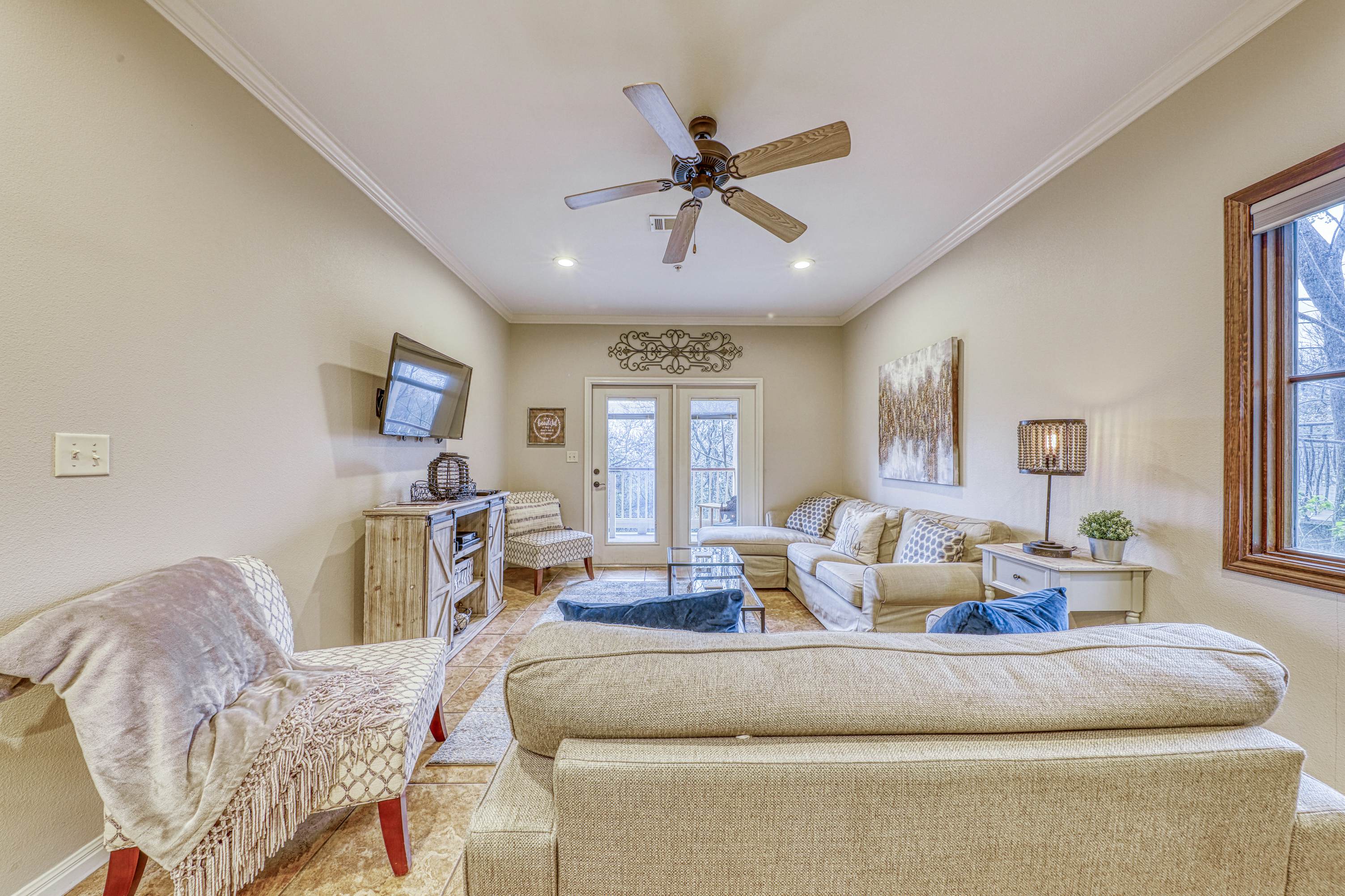 The Village at Gruene Unit 107 3 BD New Braunfels, TX Vacation