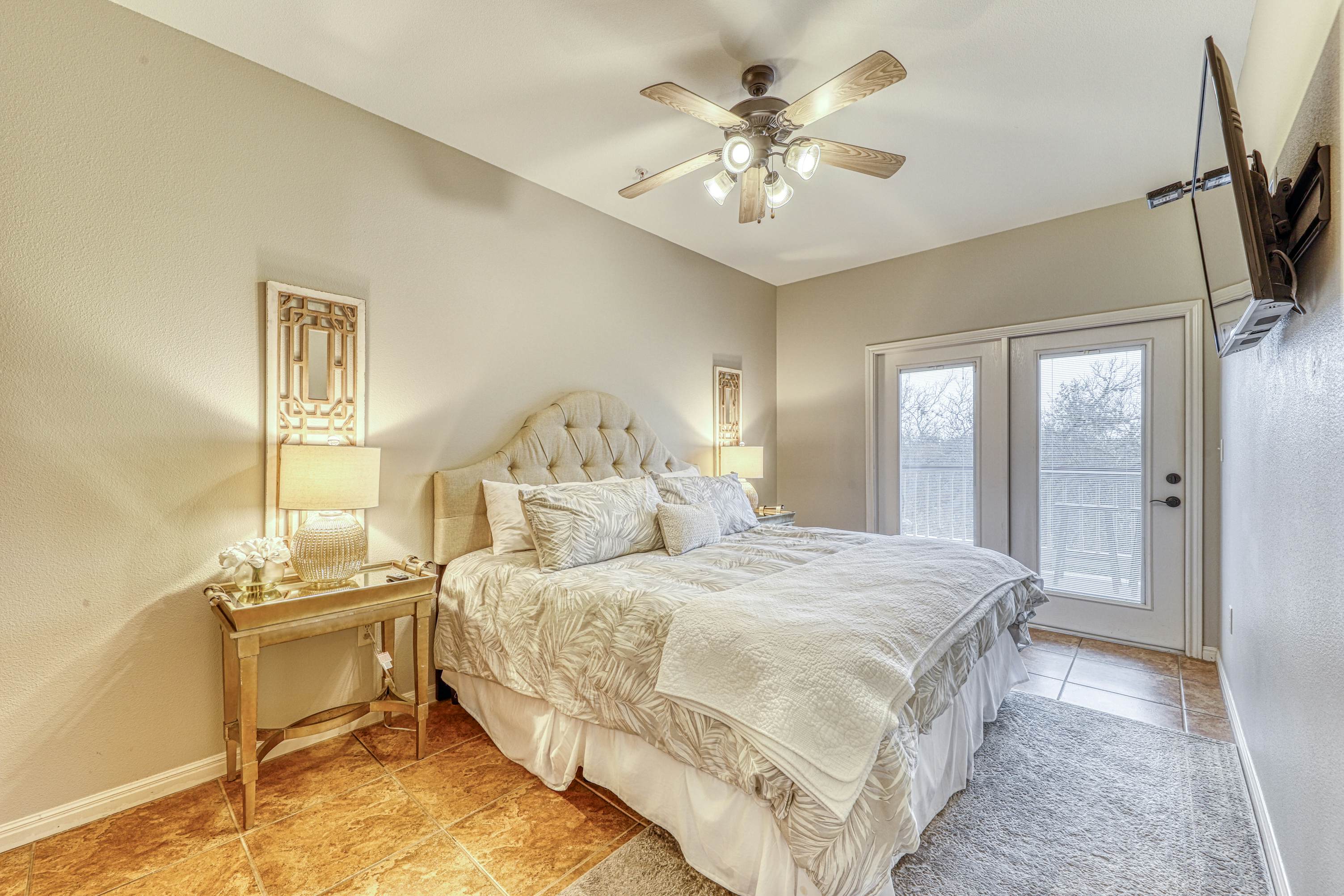 The Village at Gruene Unit 107 3 BD New Braunfels, TX Vacation