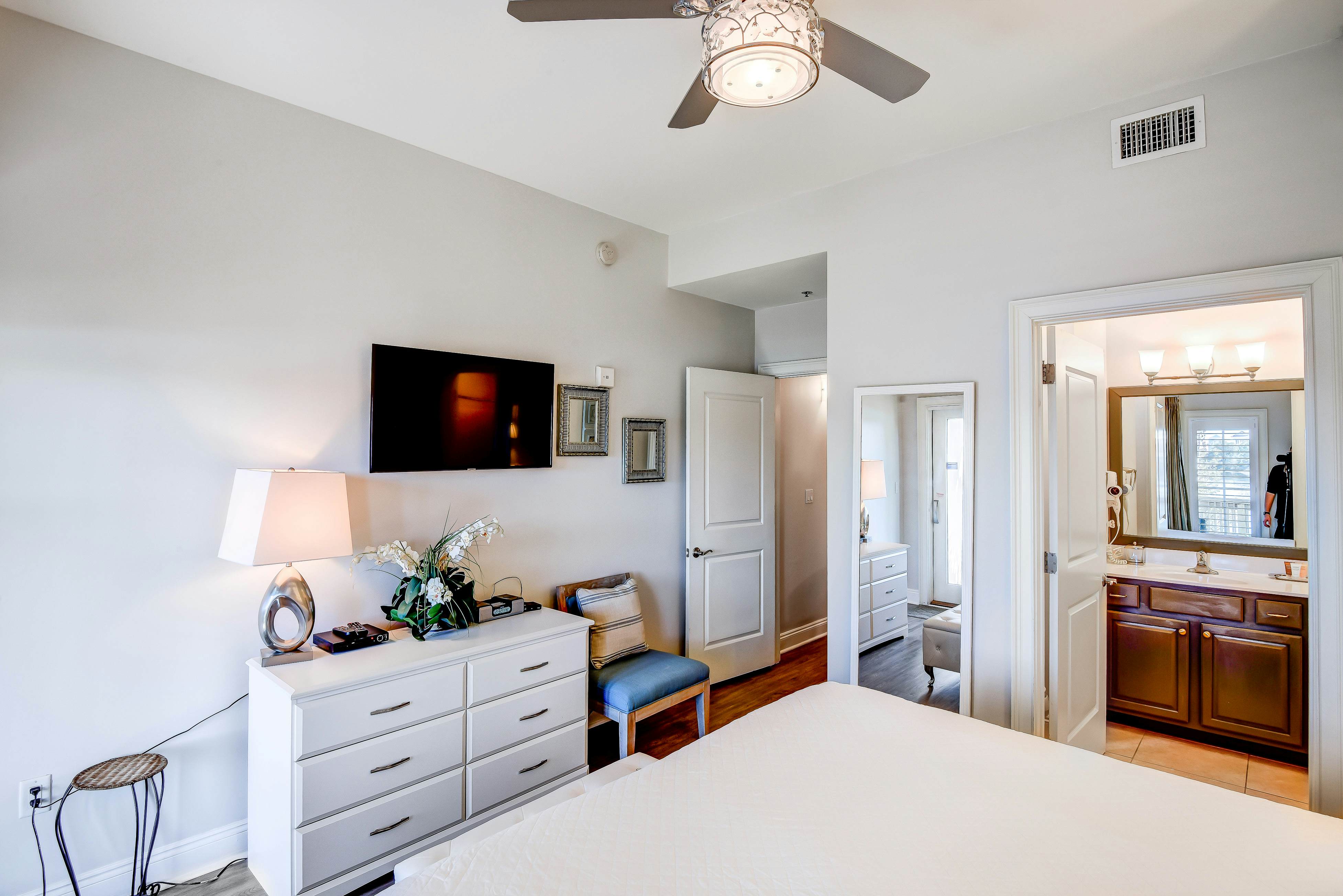 Carillon Beach Inn 115