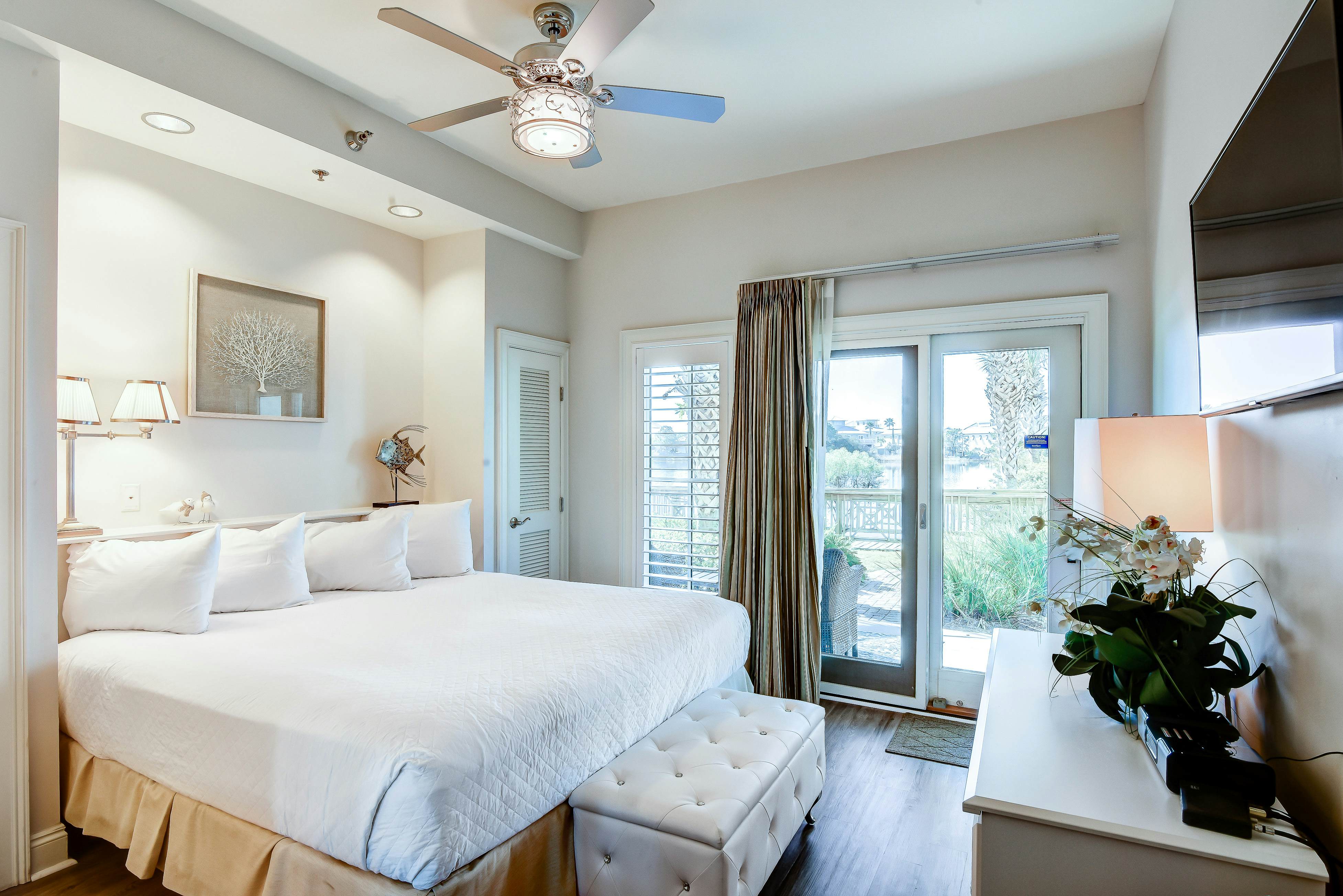 Carillon Beach Inn 115
