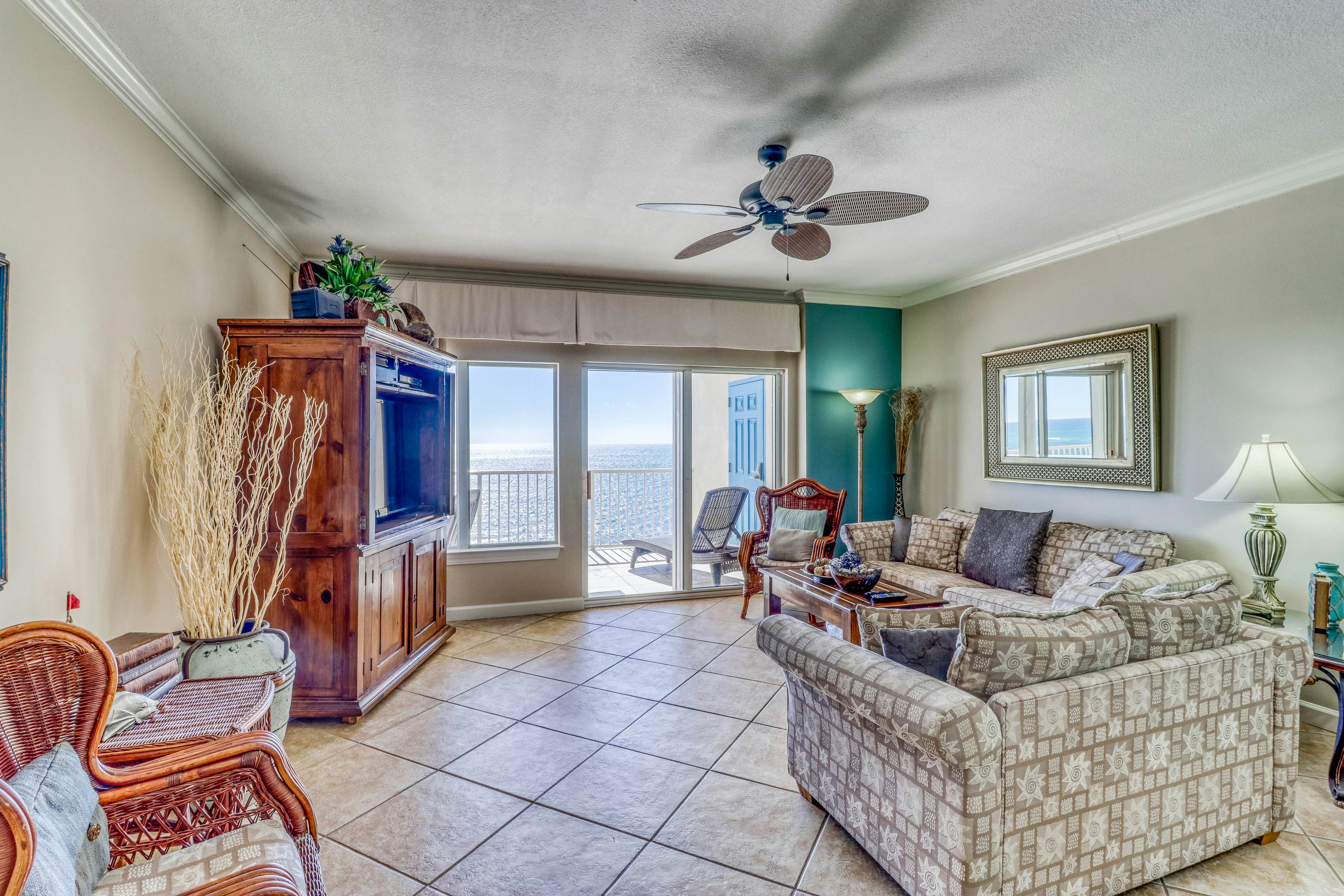 Admirals Quarters Condominium Rentals, Vacation Rentals Vacasa