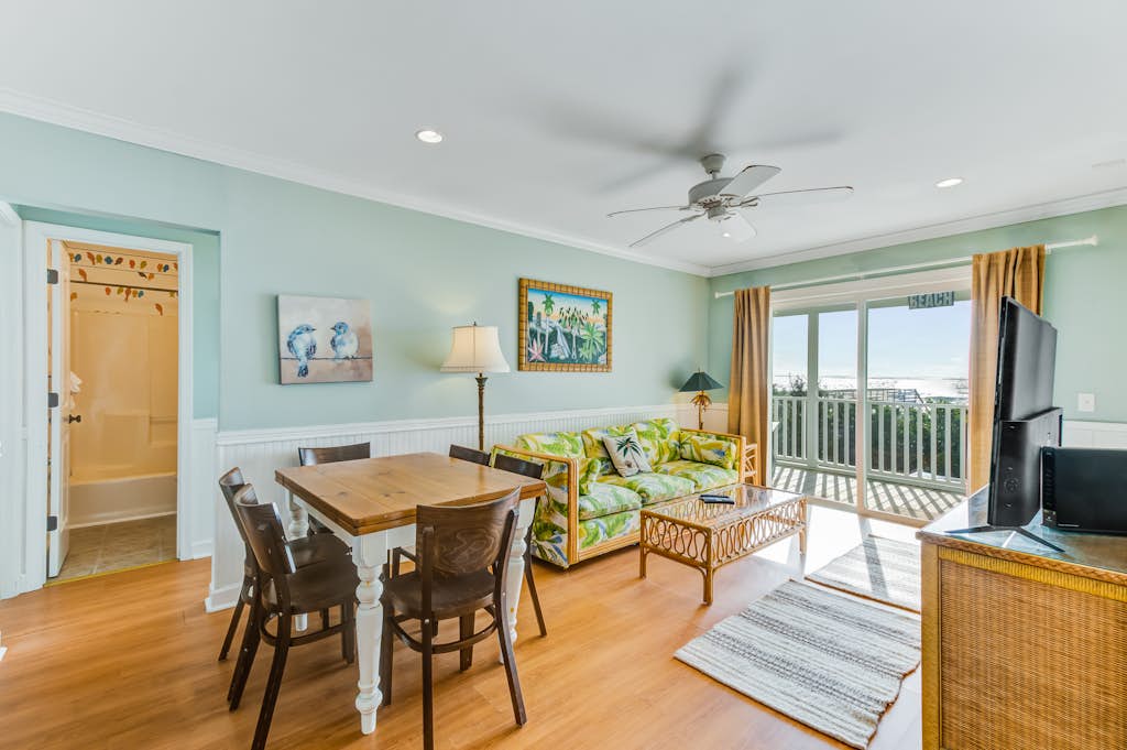 Oceanfront, event-friendly home with multiple decks & WiFi - 2 dogs ok — Folly Beach, SC — vacation rental