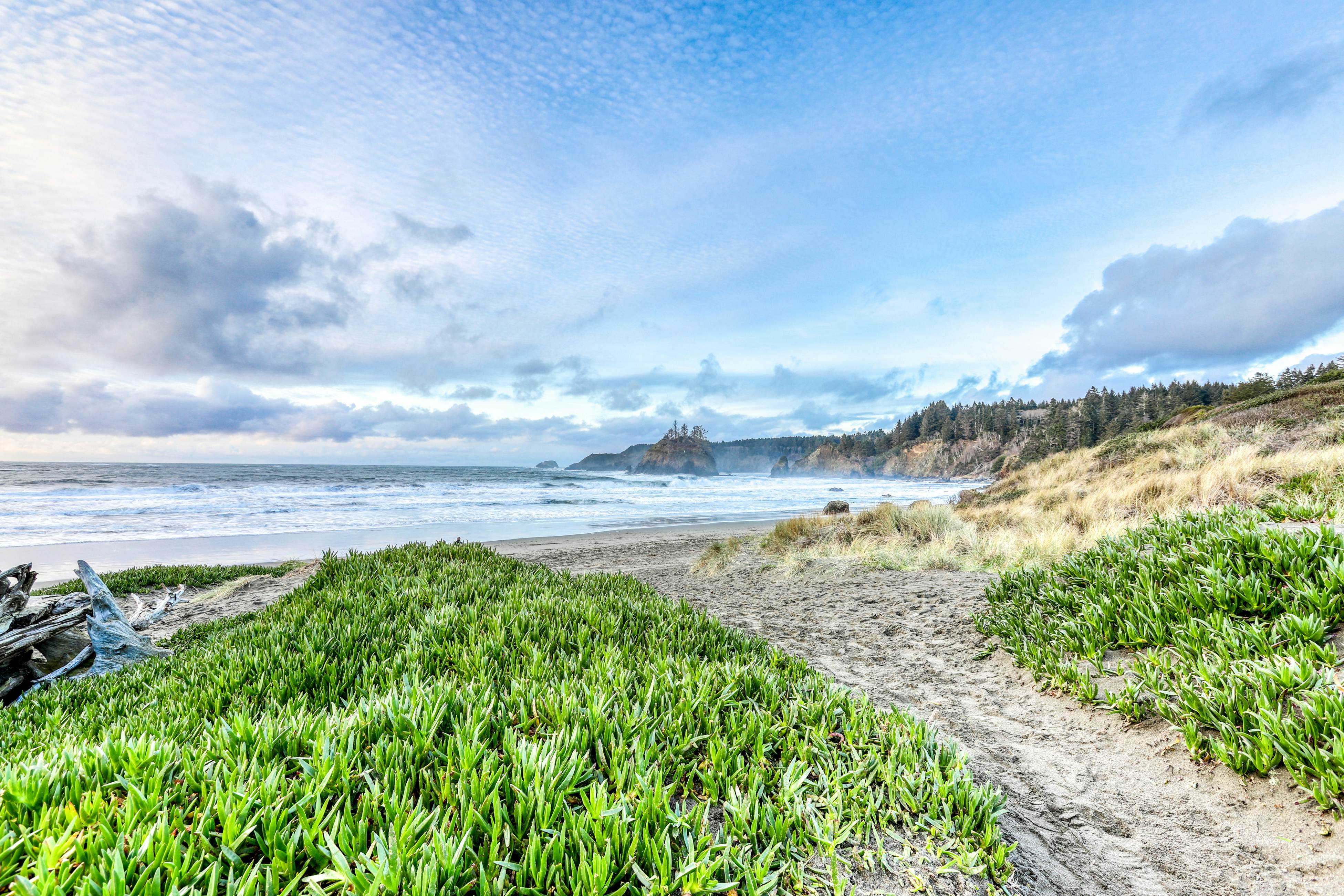 Whalerock Luxury Home