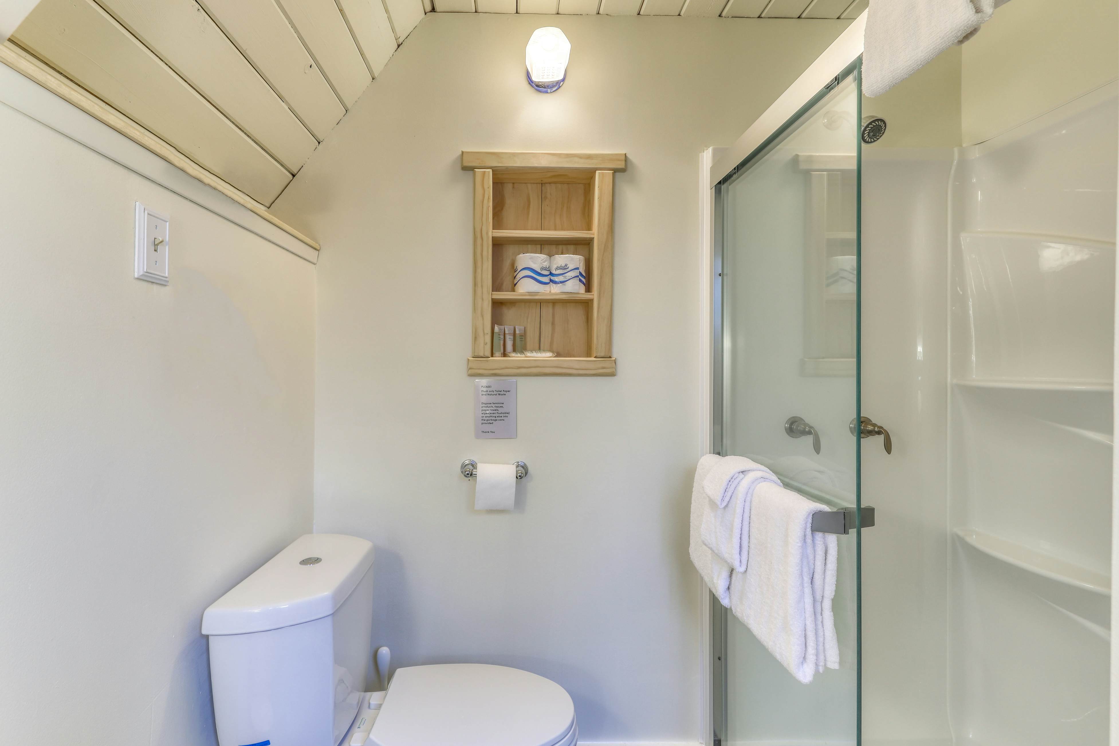 Rustic Guemes Beach Cabin