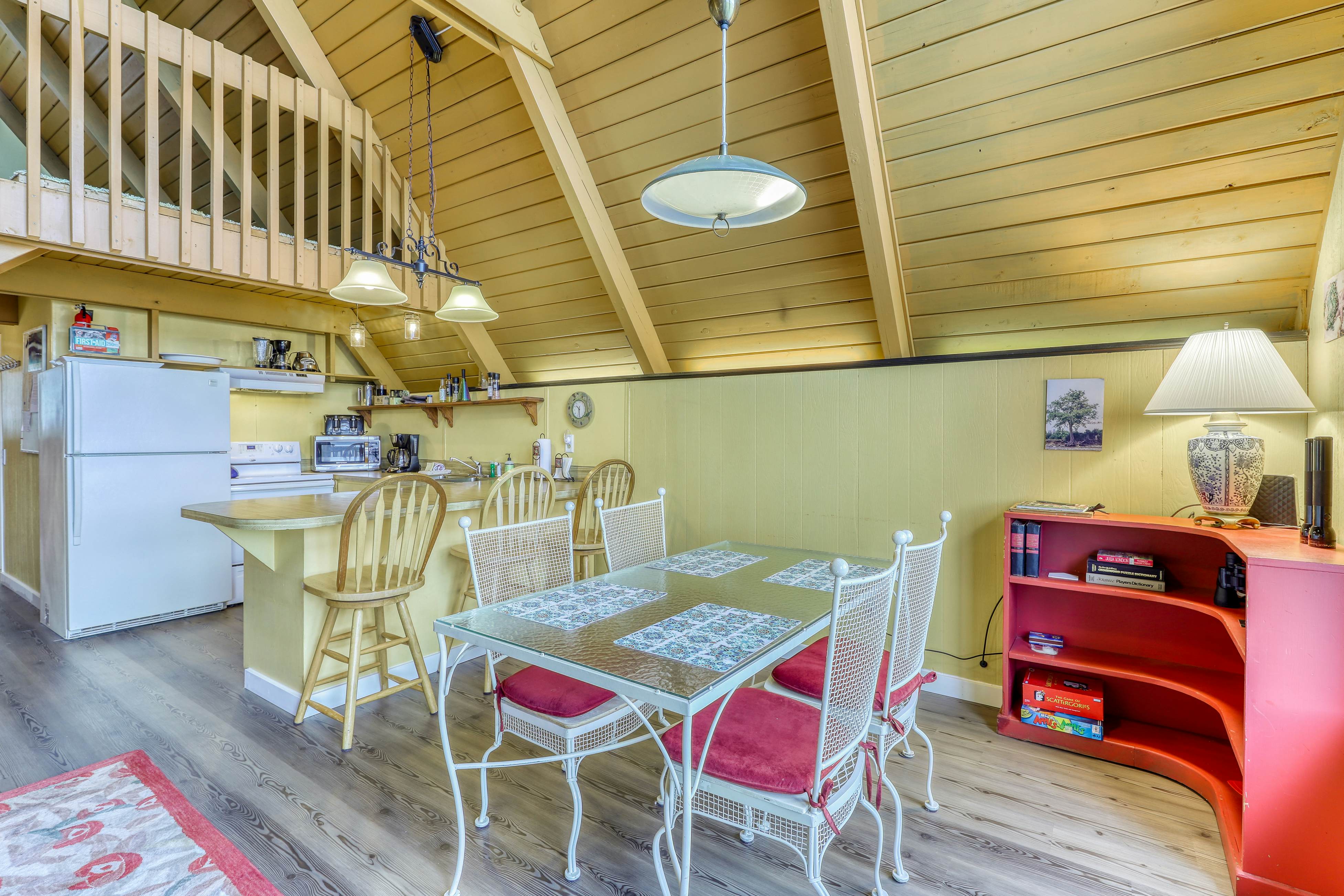 Rustic Guemes Beach Cabin