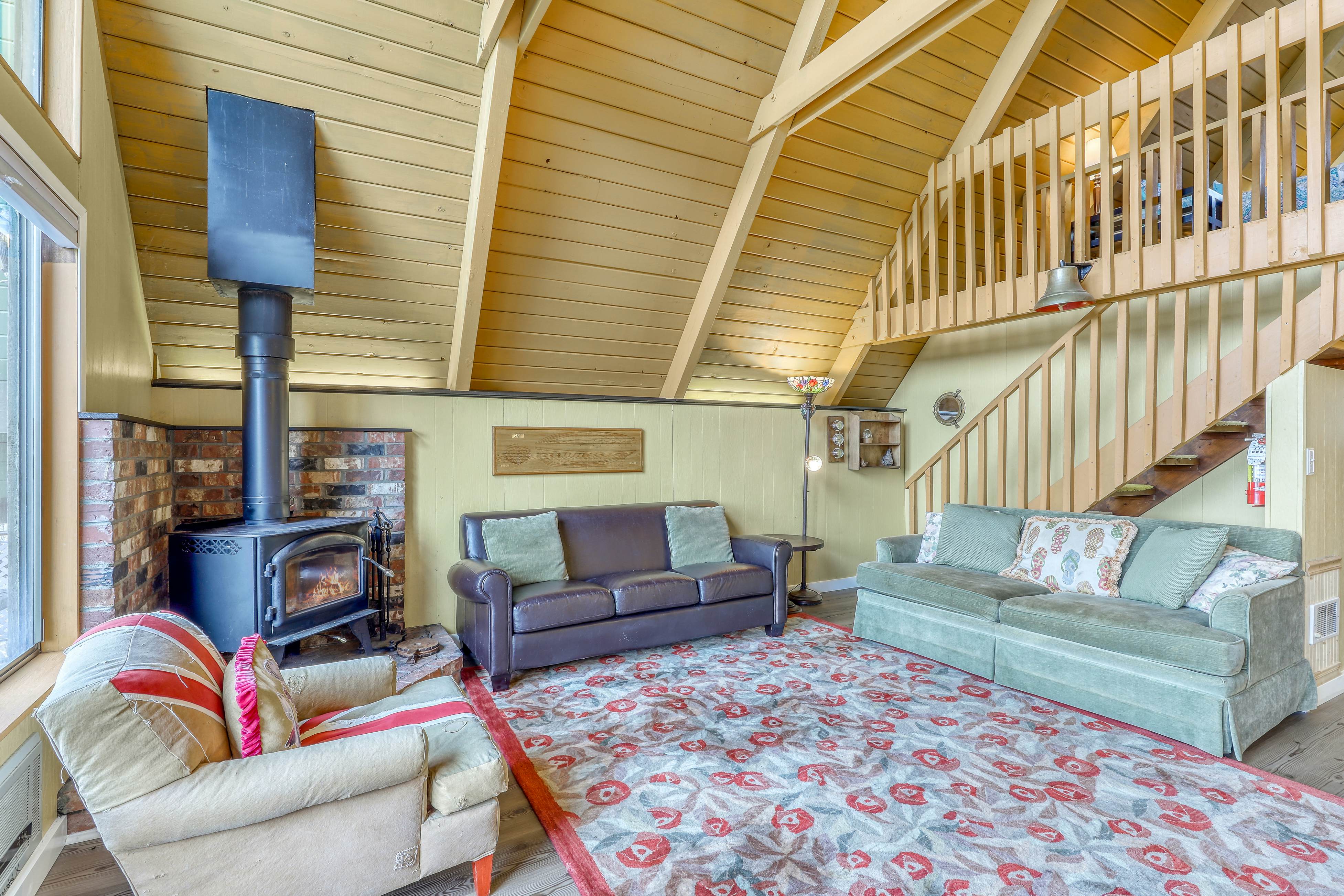 Rustic Guemes Beach Cabin