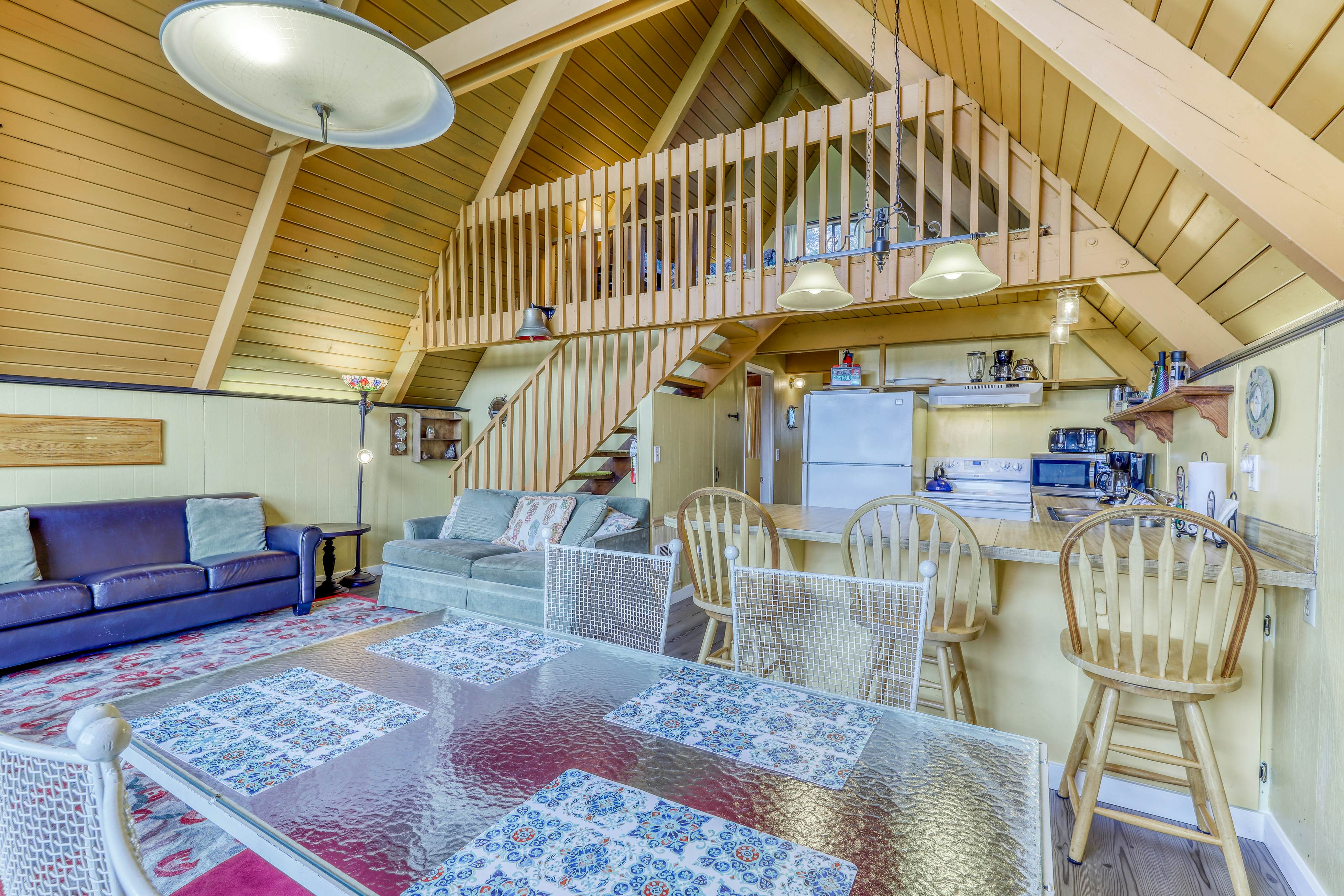 Rustic Guemes Beach Cabin