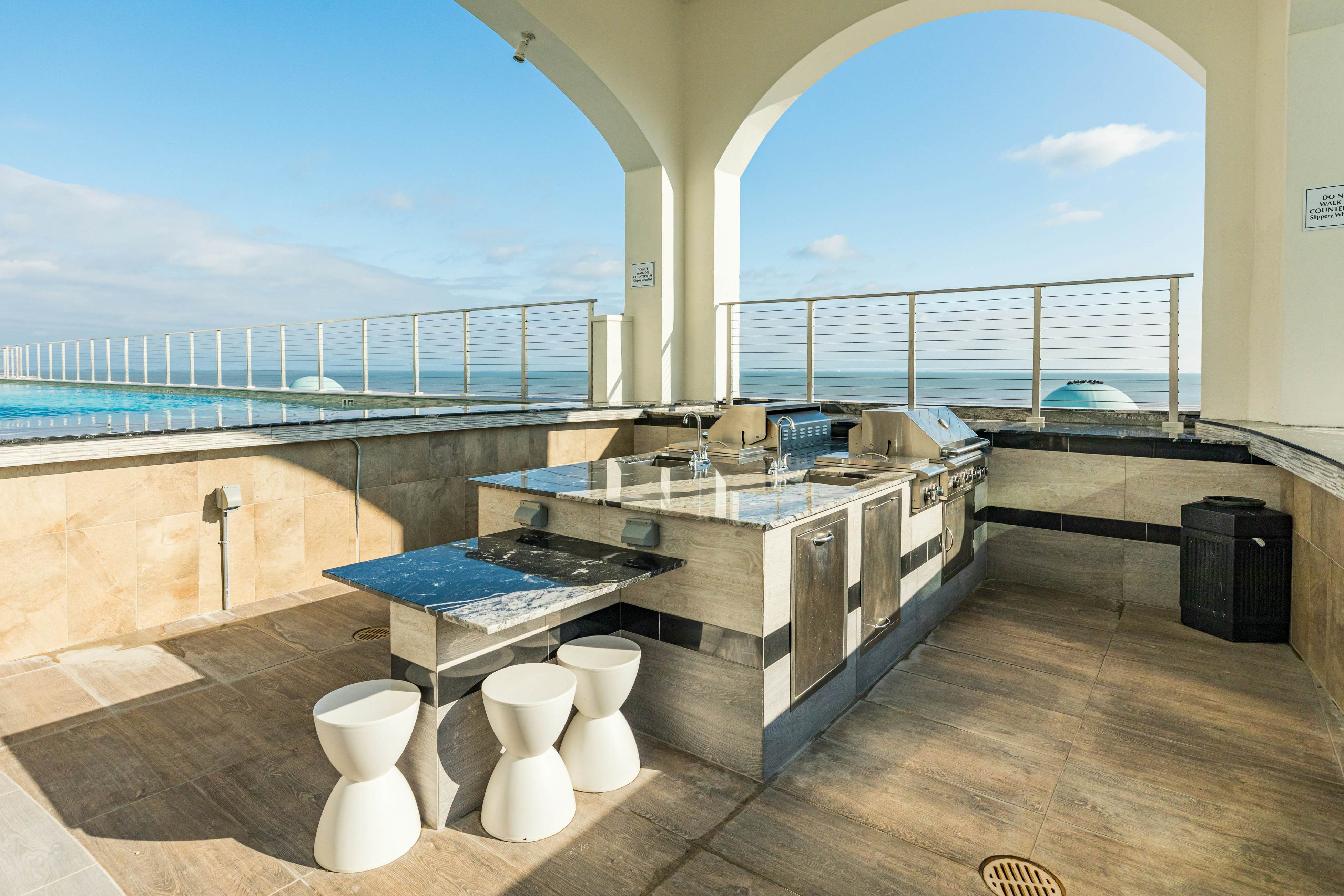 Emerald by the Sea #806