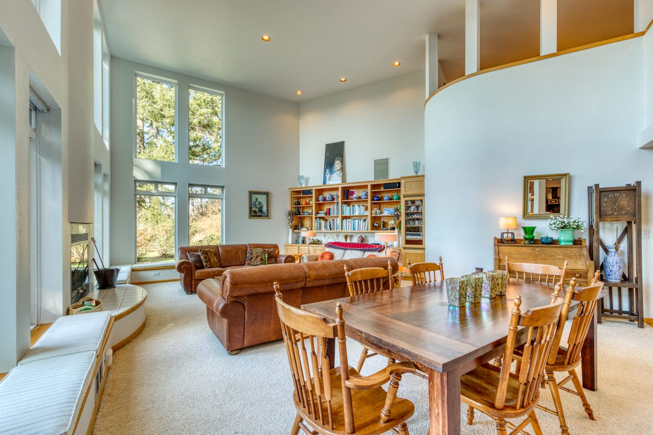 Forest Ridge Retreat 1 BD Vacation Rental in Coos Bay, OR Vacasa