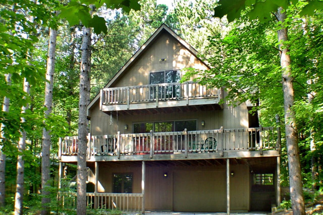 McKenzie's Lodge 3 BD Thompsonville, MI Vacation Rental Vacasa