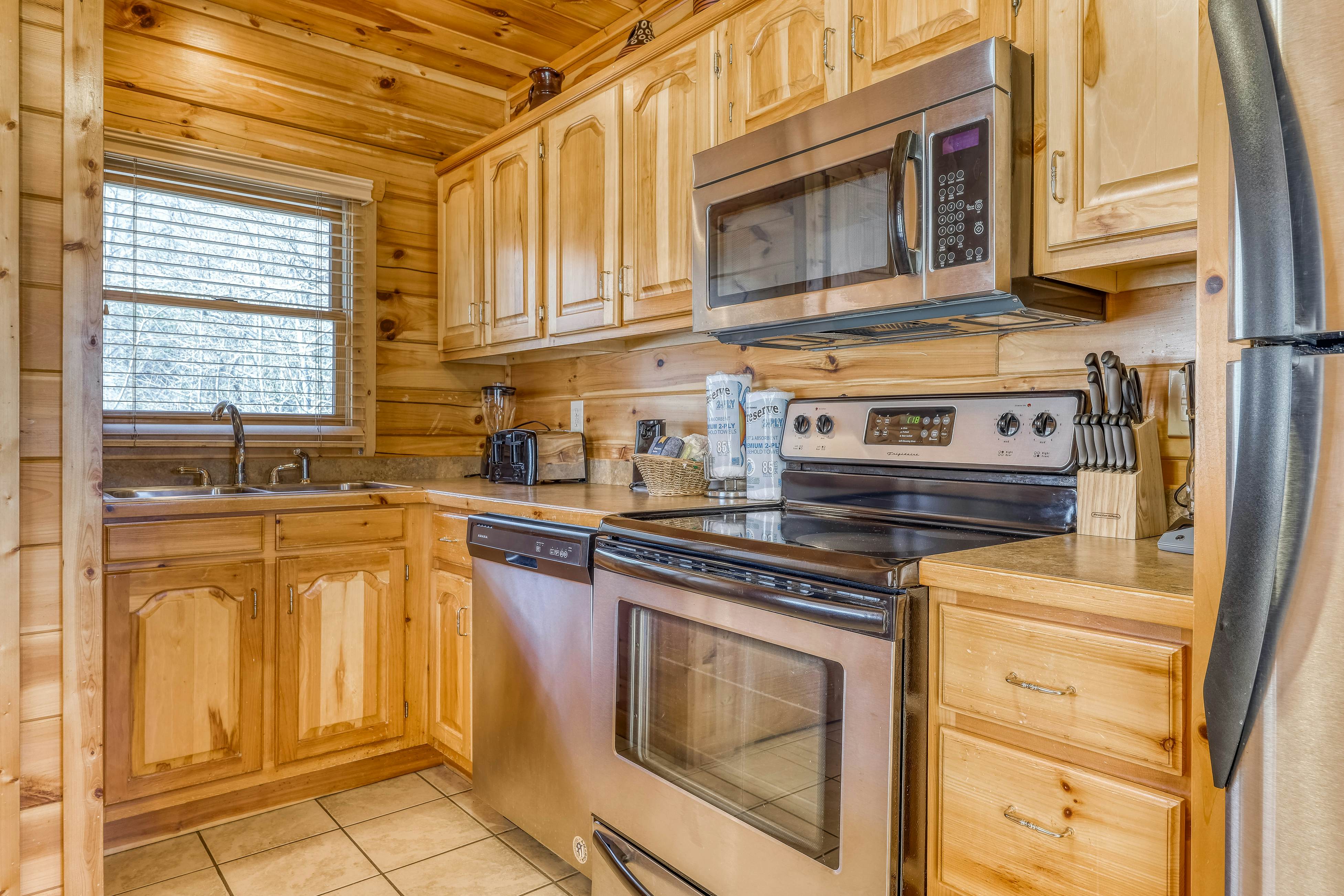 Starr Crest Resort - Always and Forever