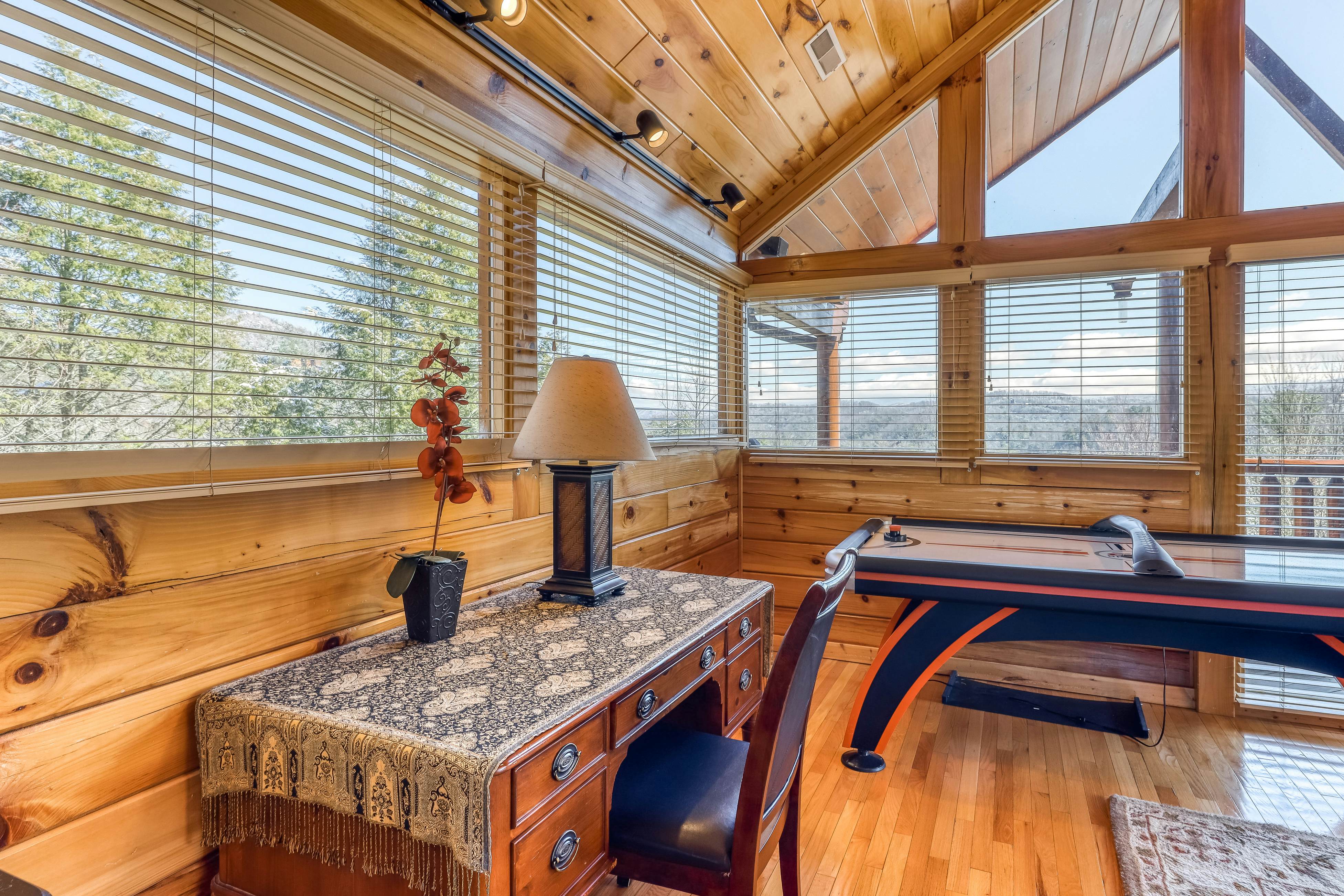 Starr Crest Resort - Always and Forever