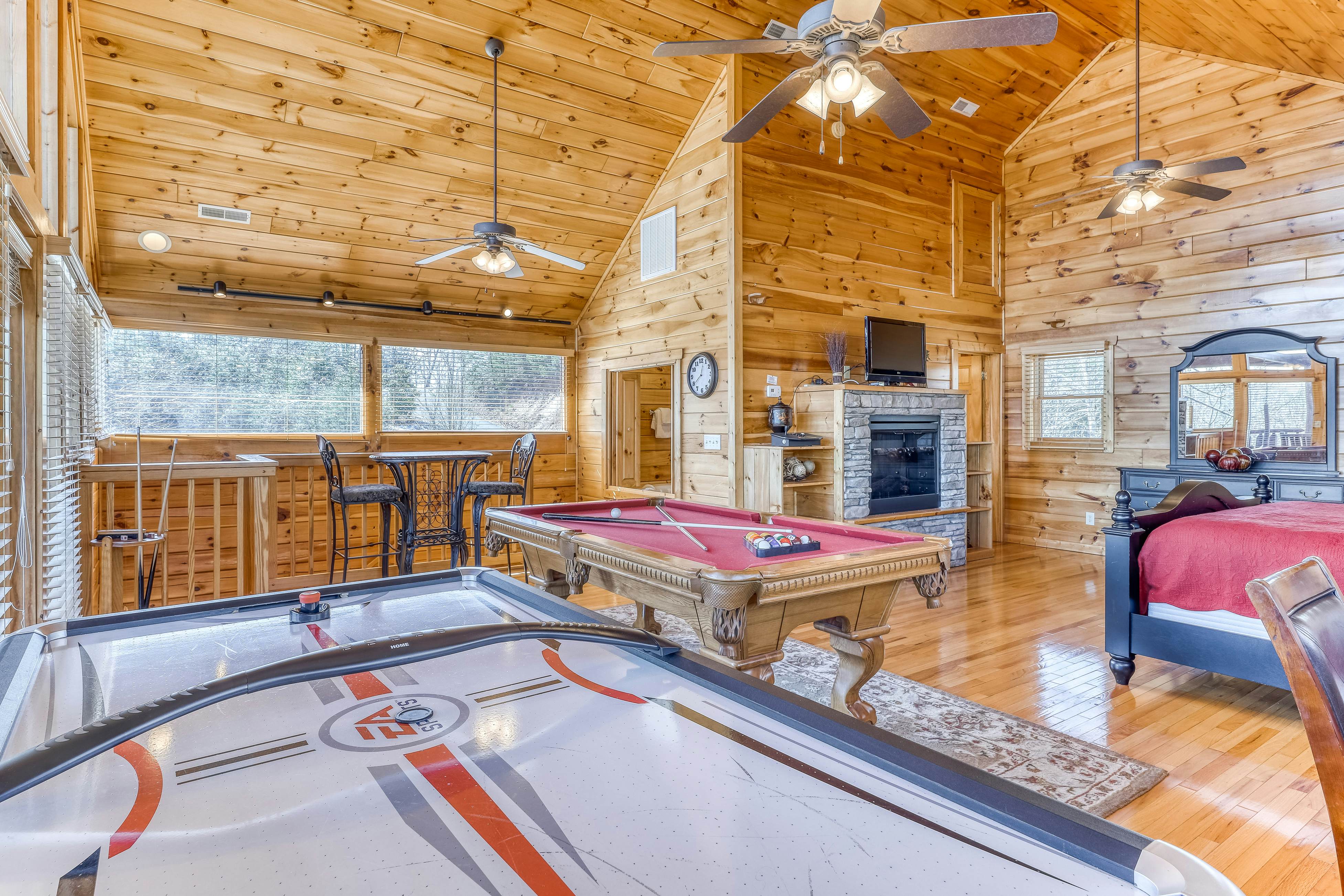 Starr Crest Resort - Always and Forever