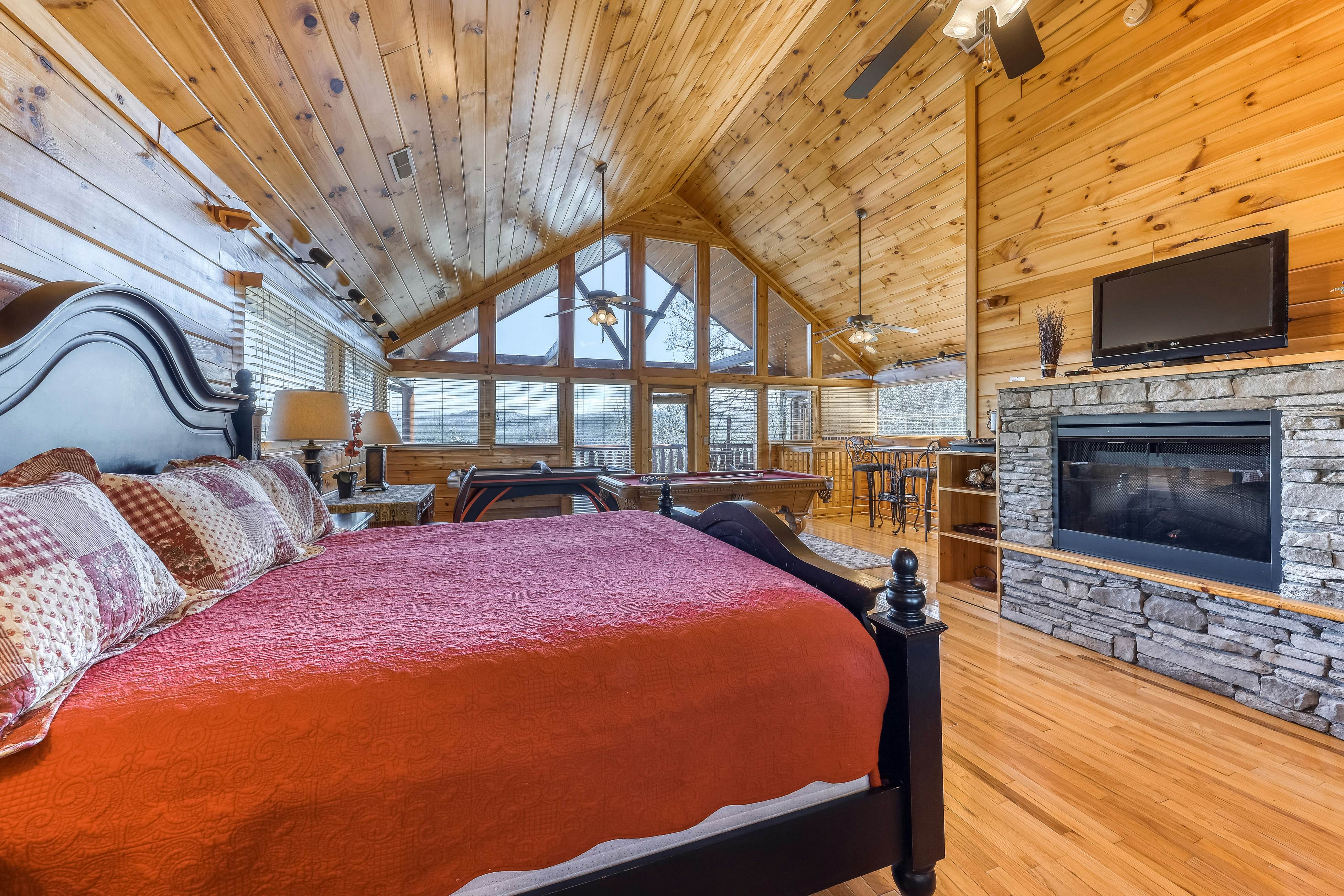 Starr Crest Resort - Always and Forever