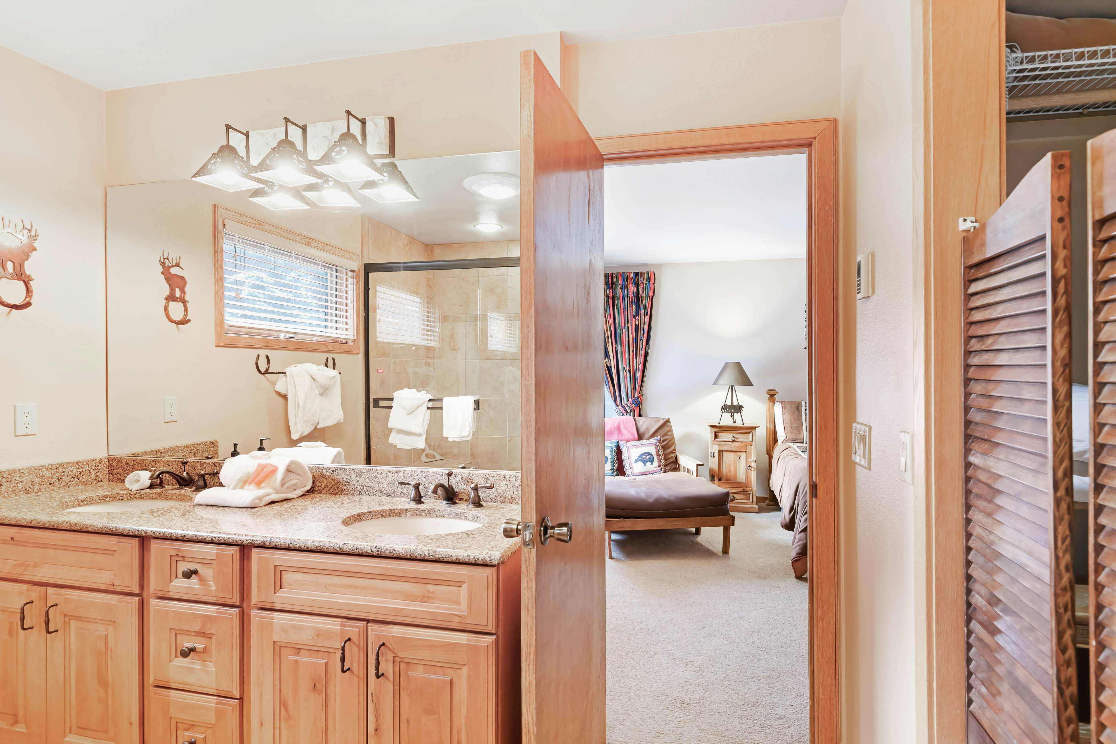 Ski Run Condominiums 108