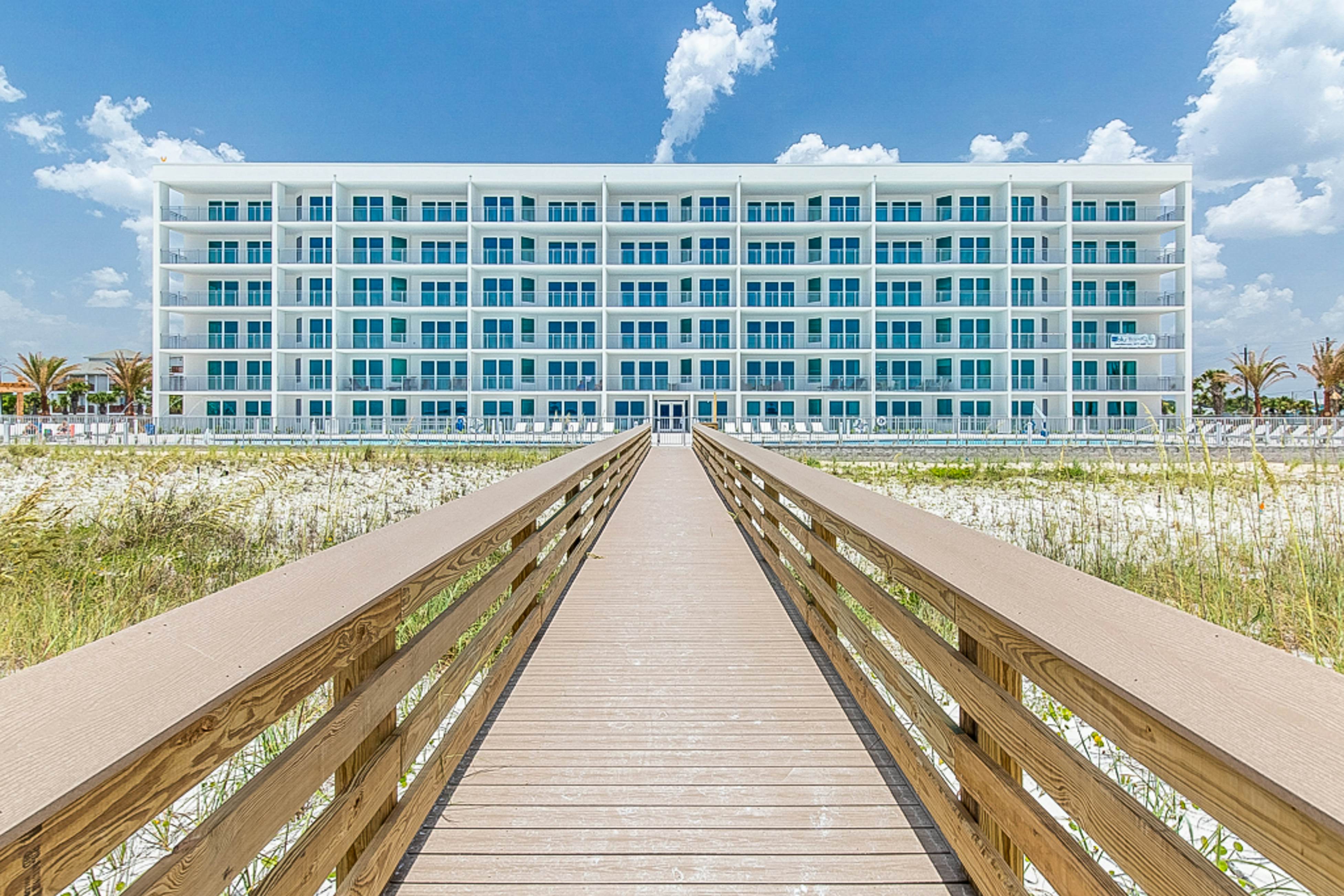 Blu 405-A Seaside Escape