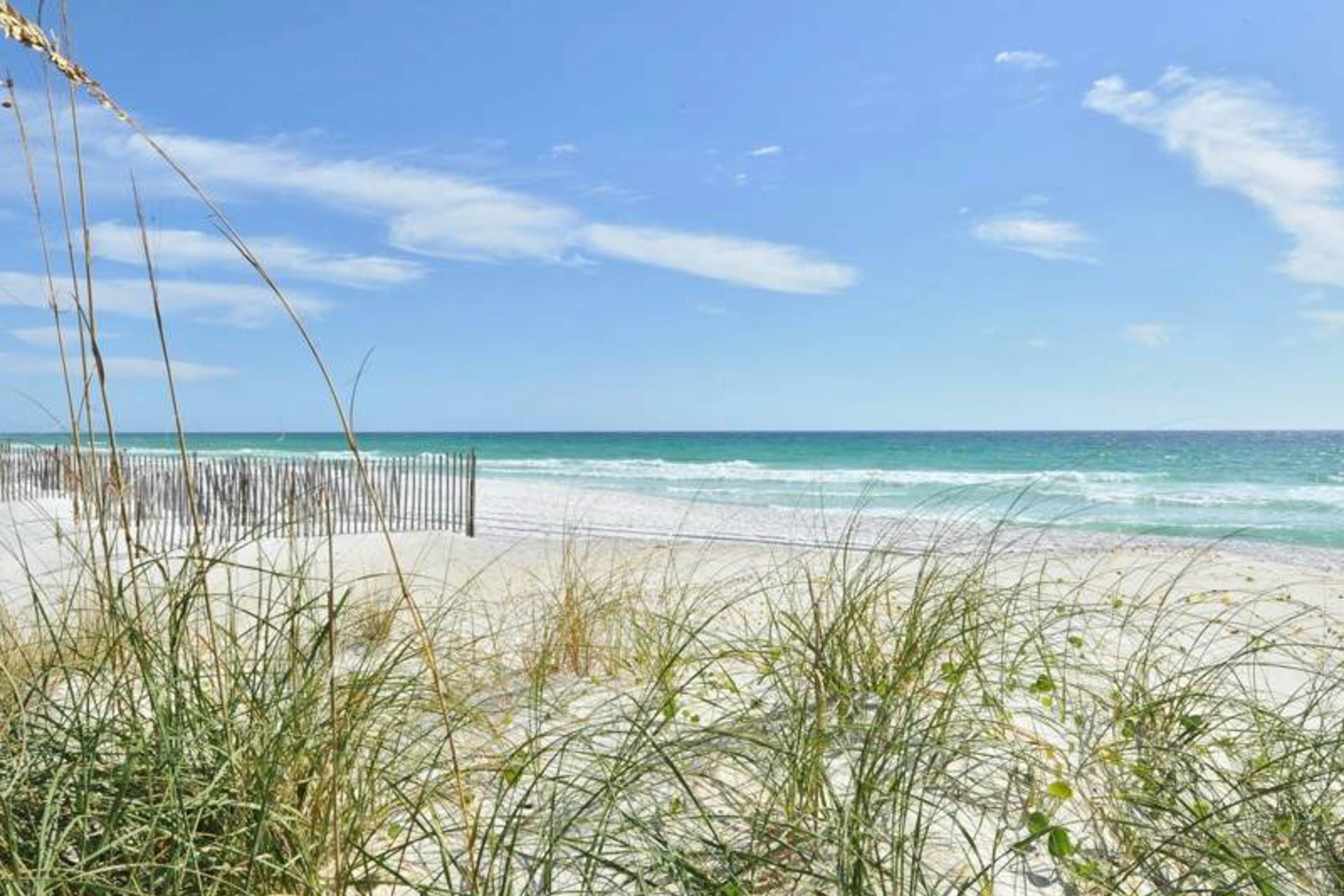 Emerald Towers West 5007