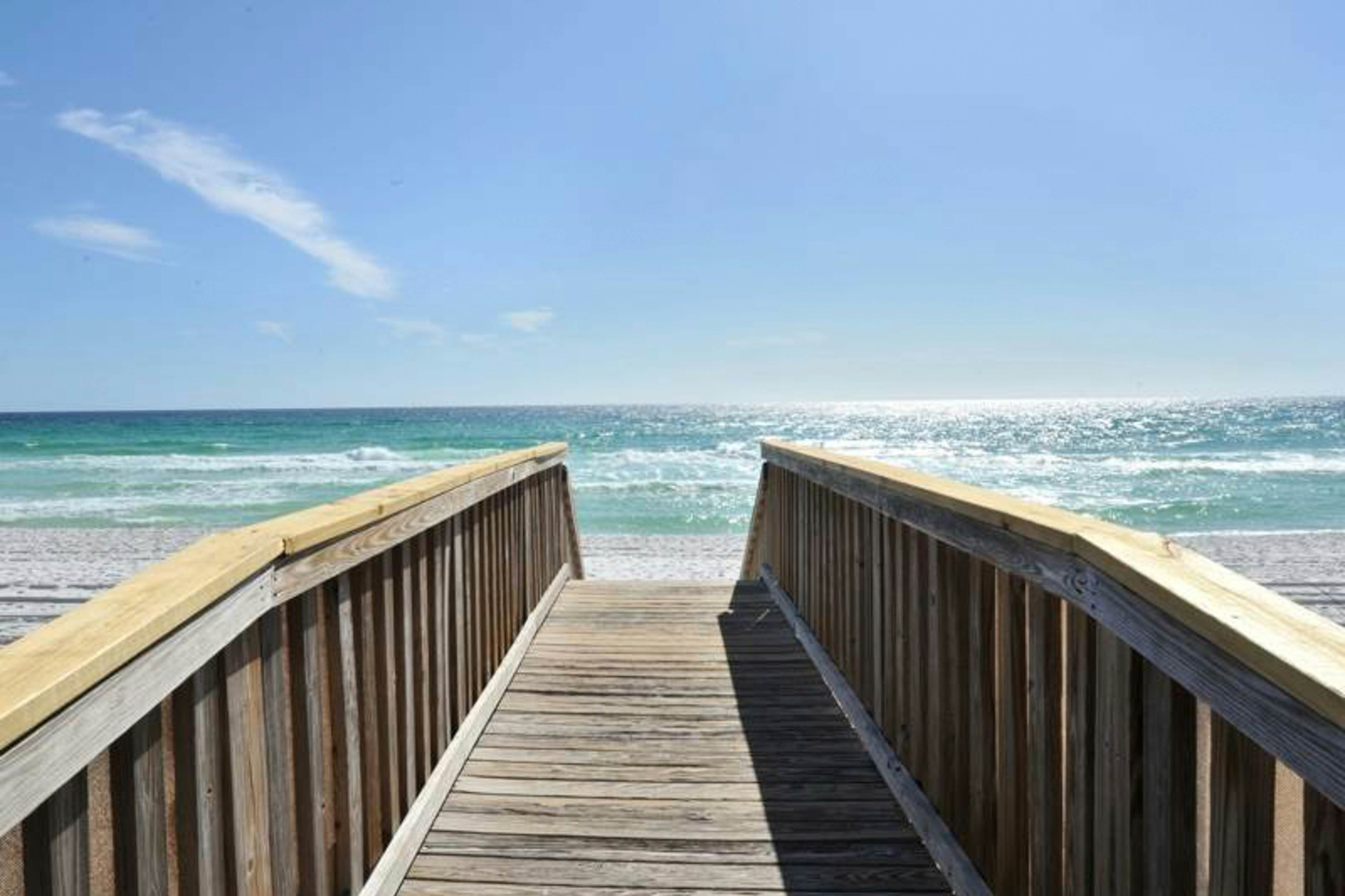 Emerald Towers West 5007