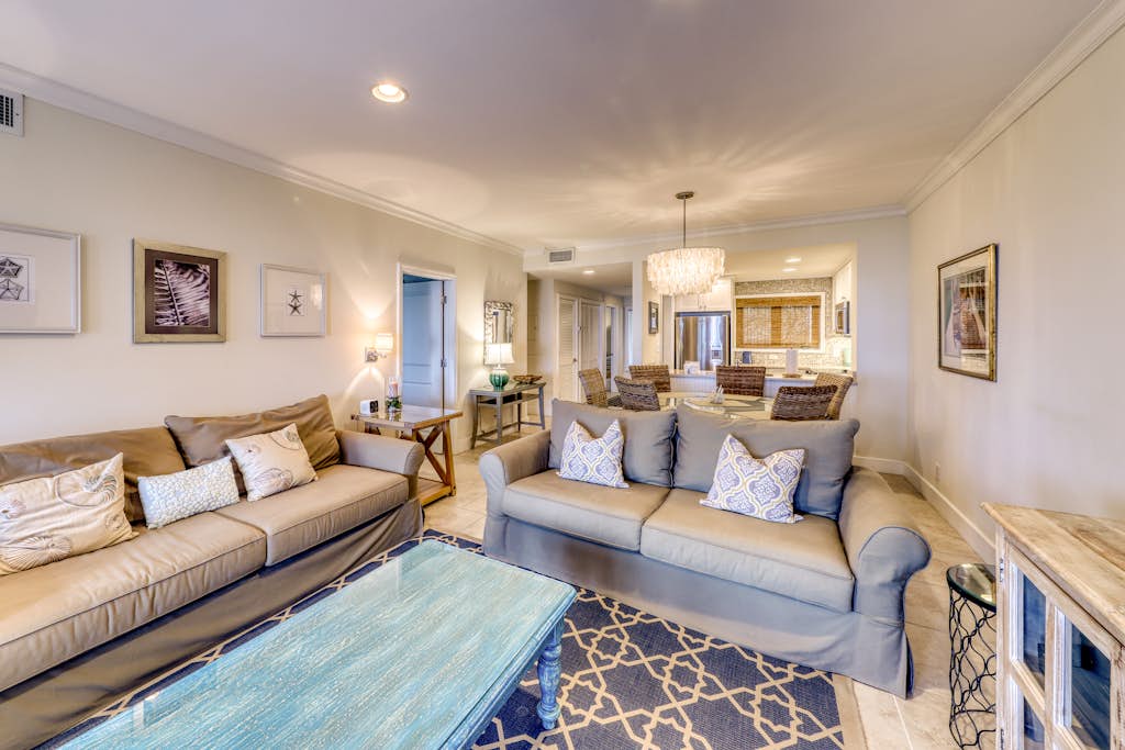 Second Floor villa w/ ocean views from deck - steps from beach for sun and sand — Kiawah Island, SC — vacation rental