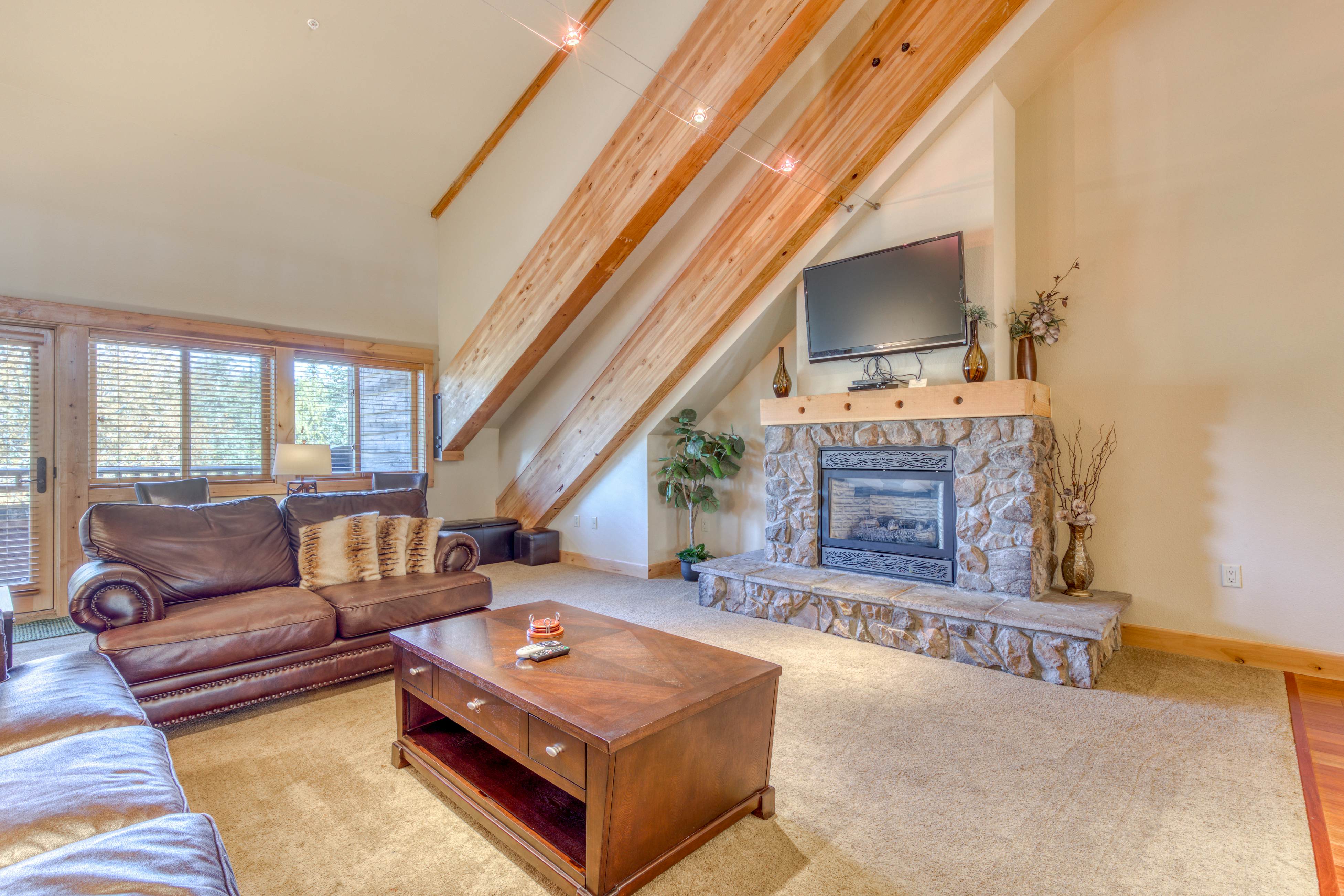 #402 Grand Lodge South Penthouse