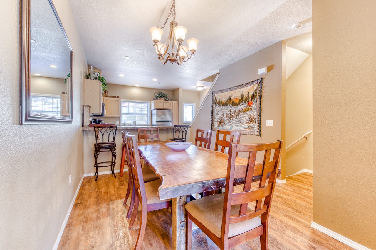 Collins Lake 146 2 BD Vacation Rental in Government Camp, OR Vacasa