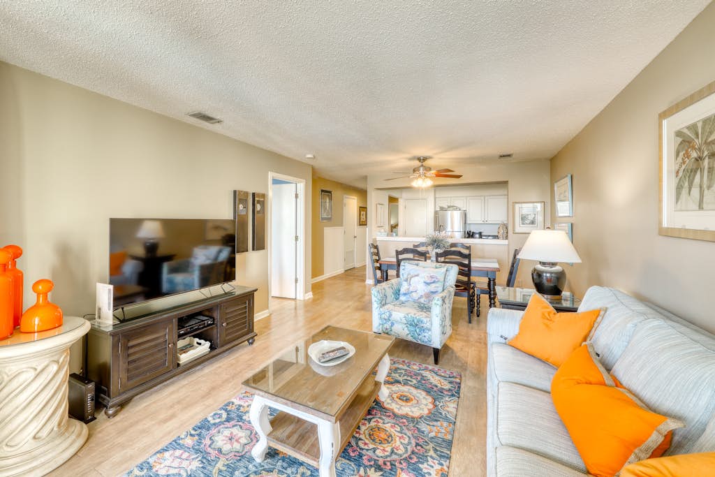 Ocean-view villa at beachfront complex with pool - walk to golf, dining, & more — Isle of Palms, SC — vacation rental