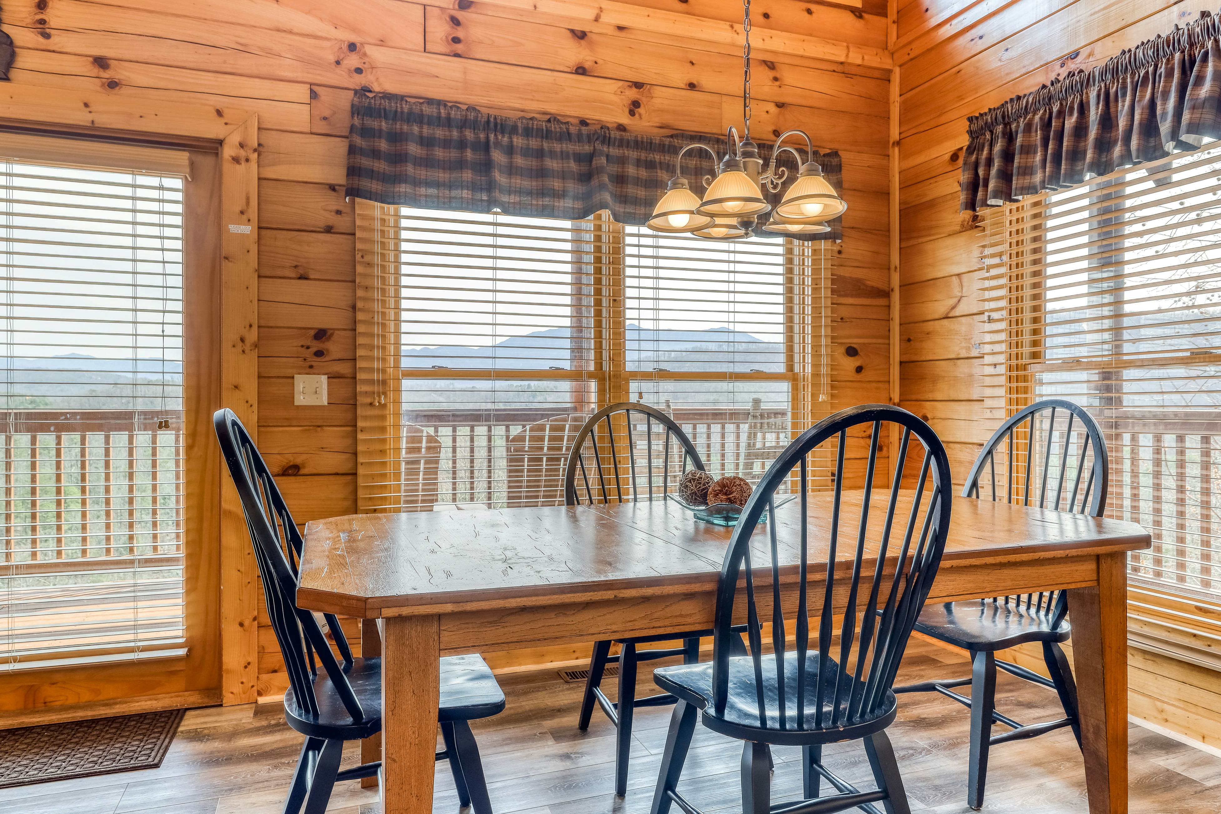 Sherwood Forest Resort - Blue Ridge Sunrise