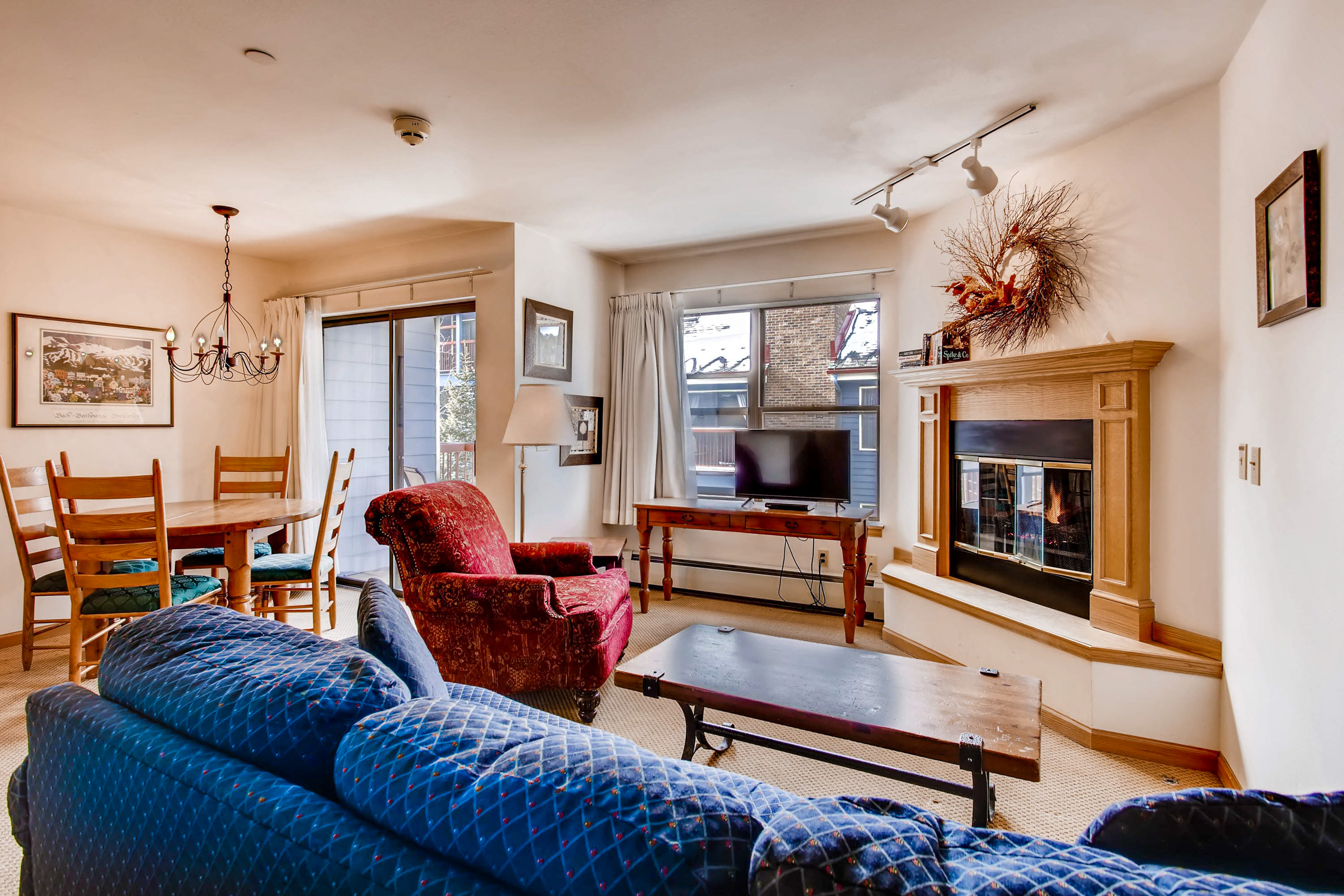 River Mountain Lodge Rentals Breckenridge CO Vacasa   2166294 