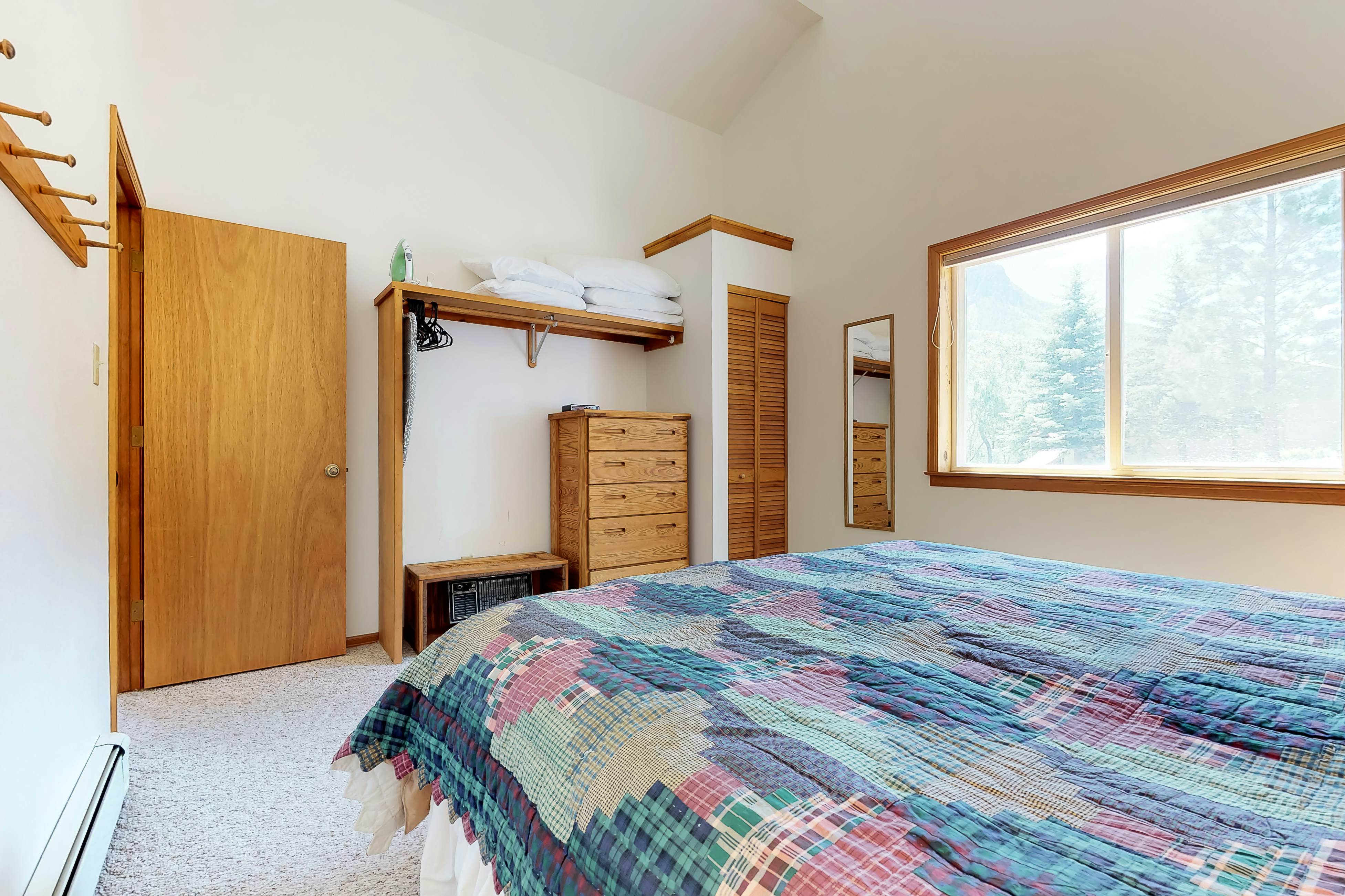 Chair Mountain Cabin at Filoha Meadows