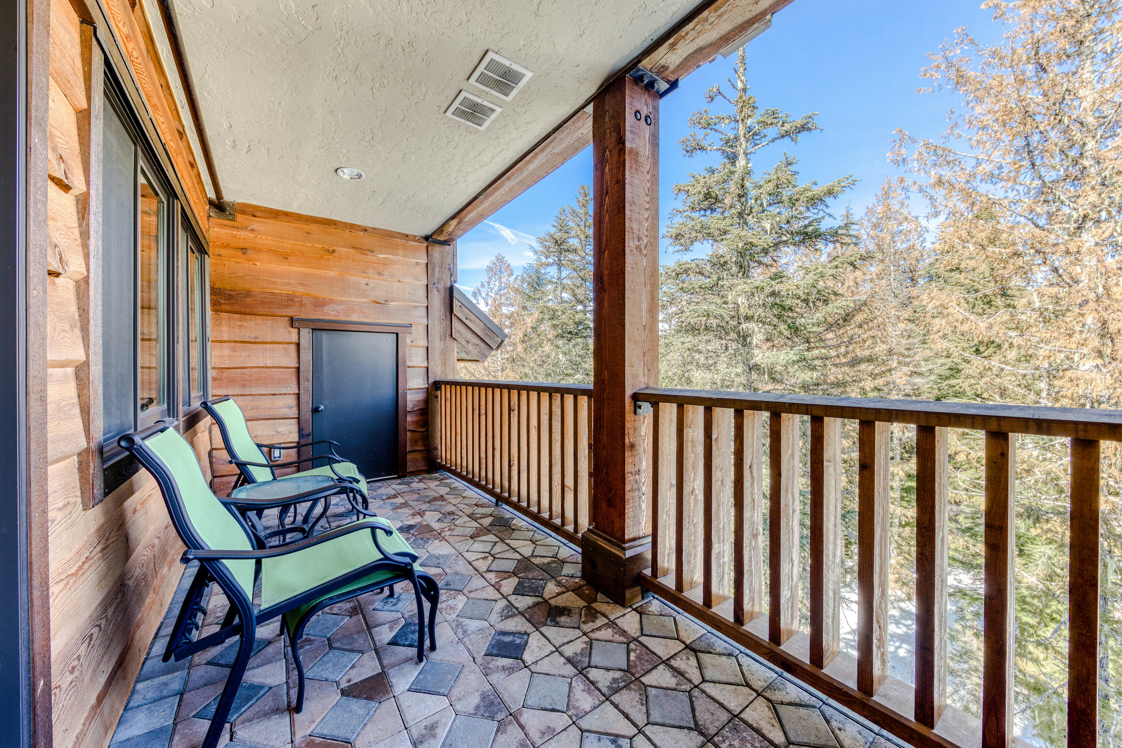 #301  Grand Lodge South Master Suite