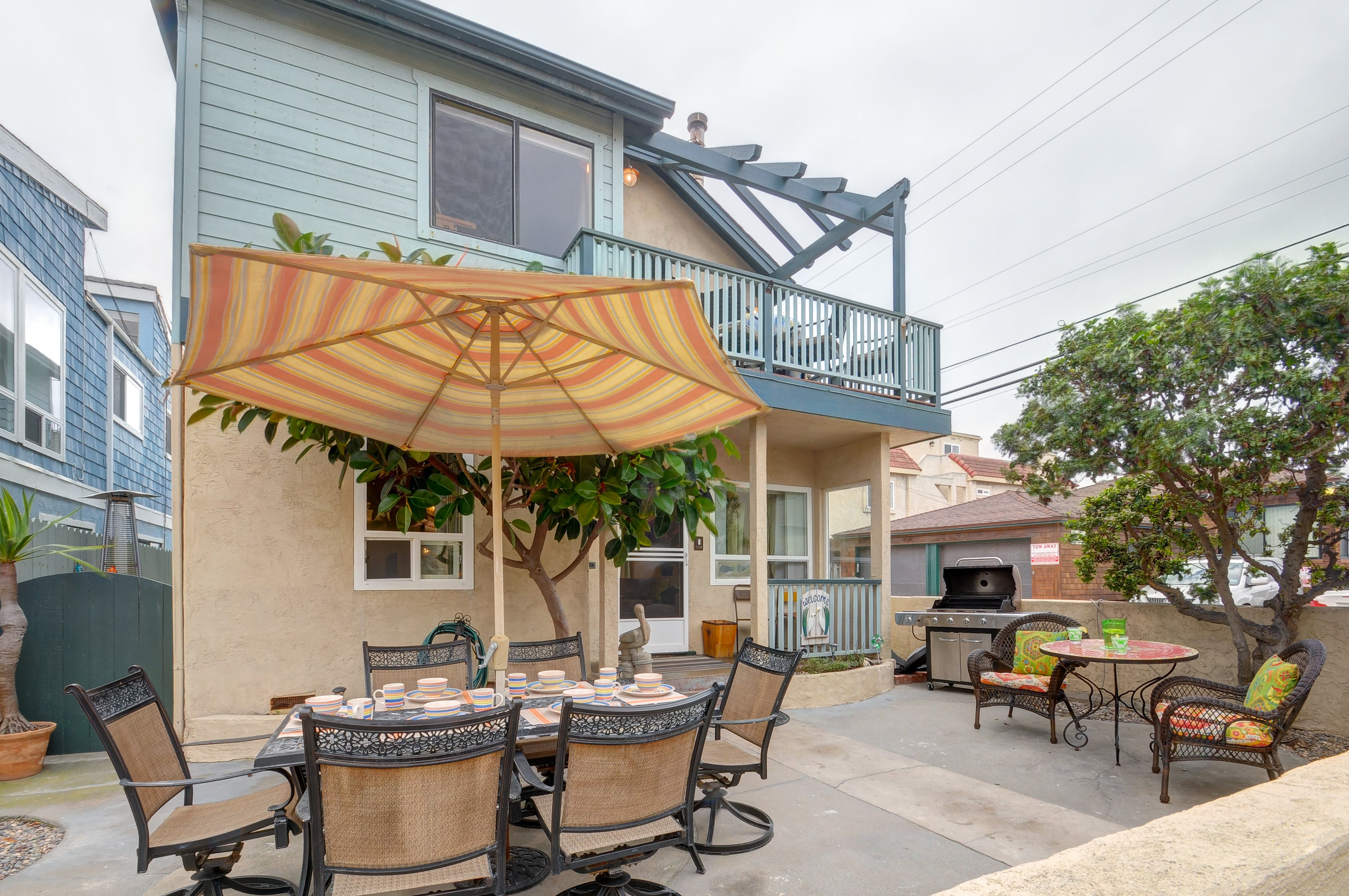 Becky's Beach House | 3 BD Vacation Rental in San Diego, CA | Vacasa