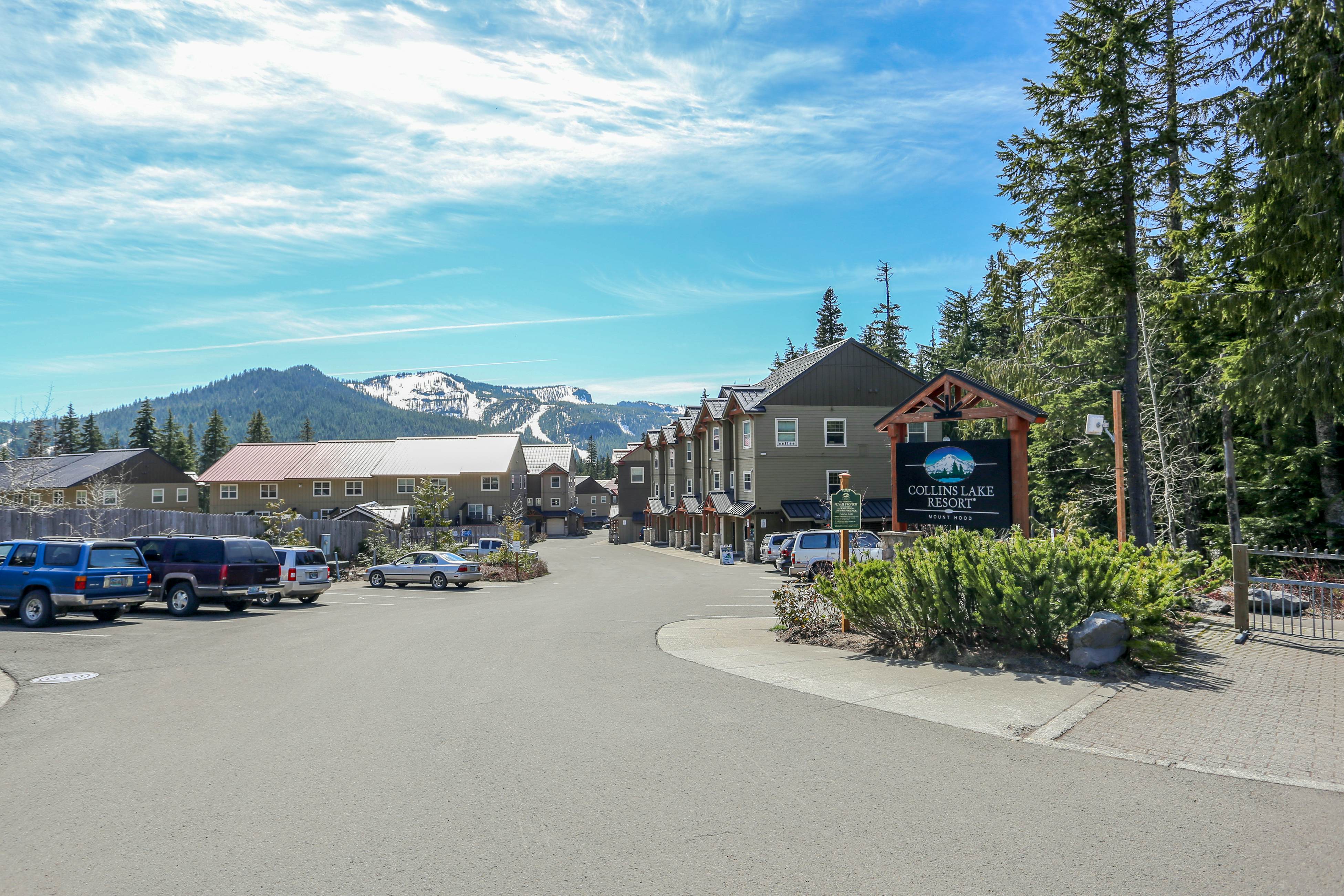 Collins Lake Chalet #24