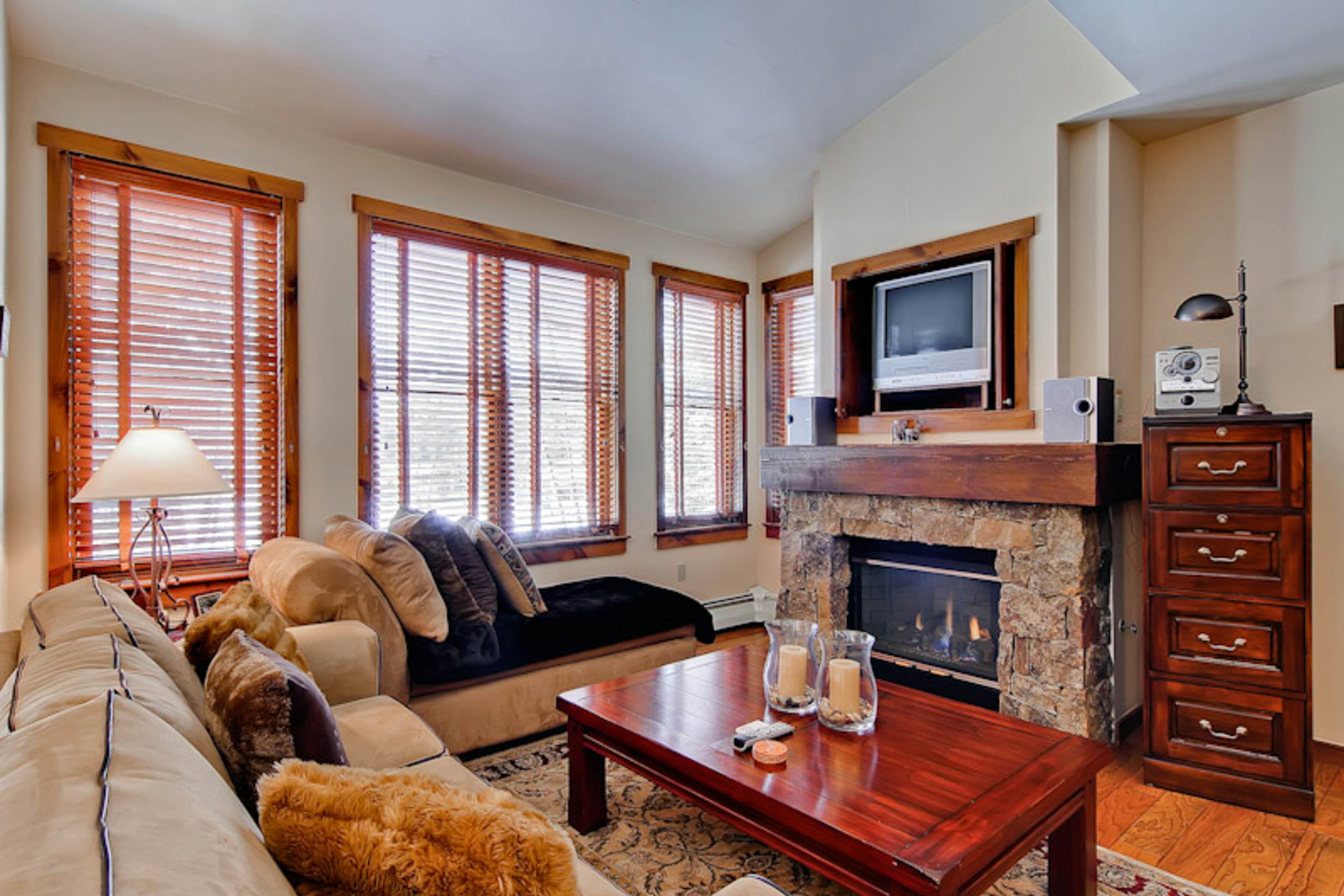 Main Street Junction #32