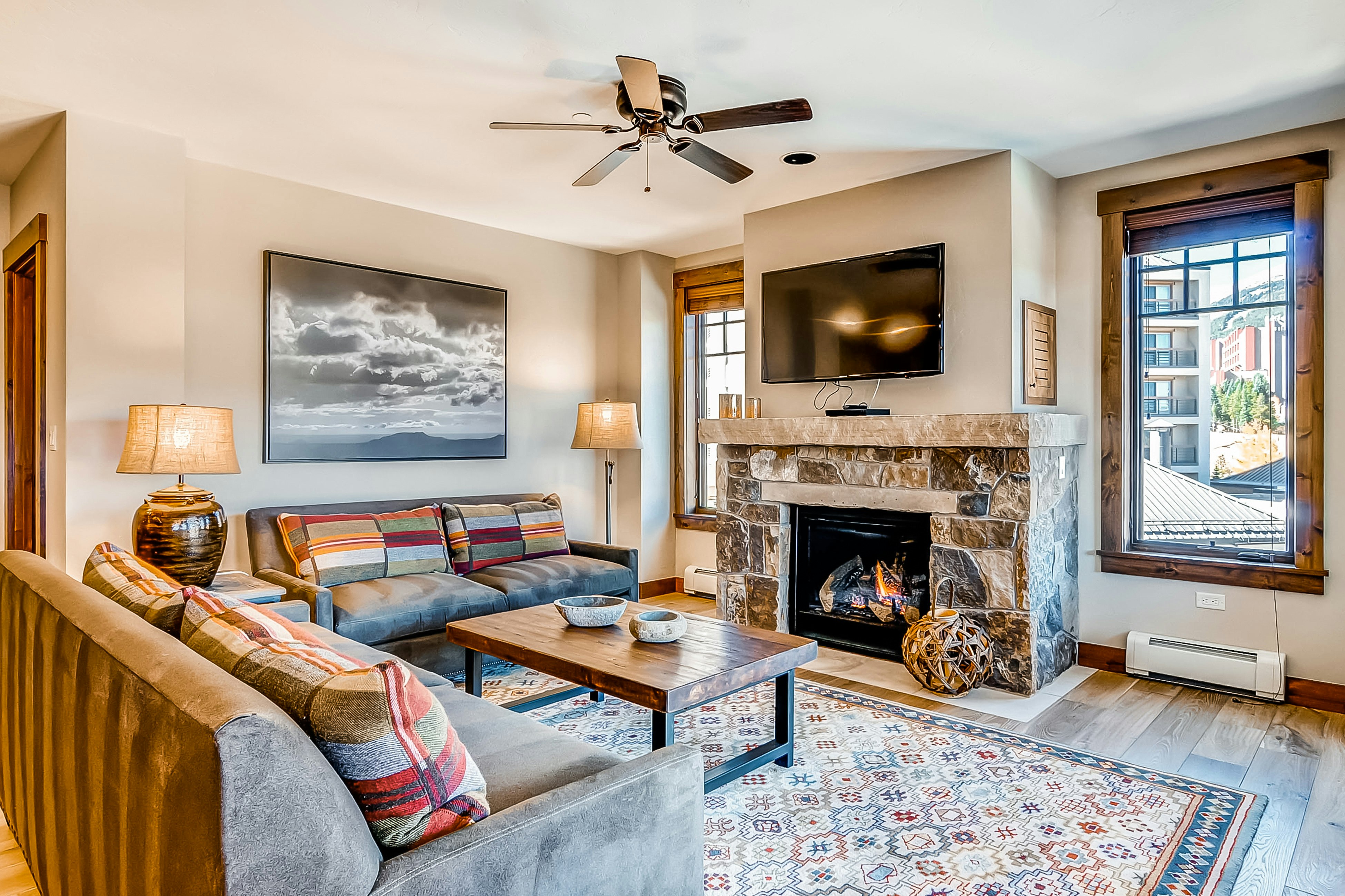 #6311 Water House On Main Street