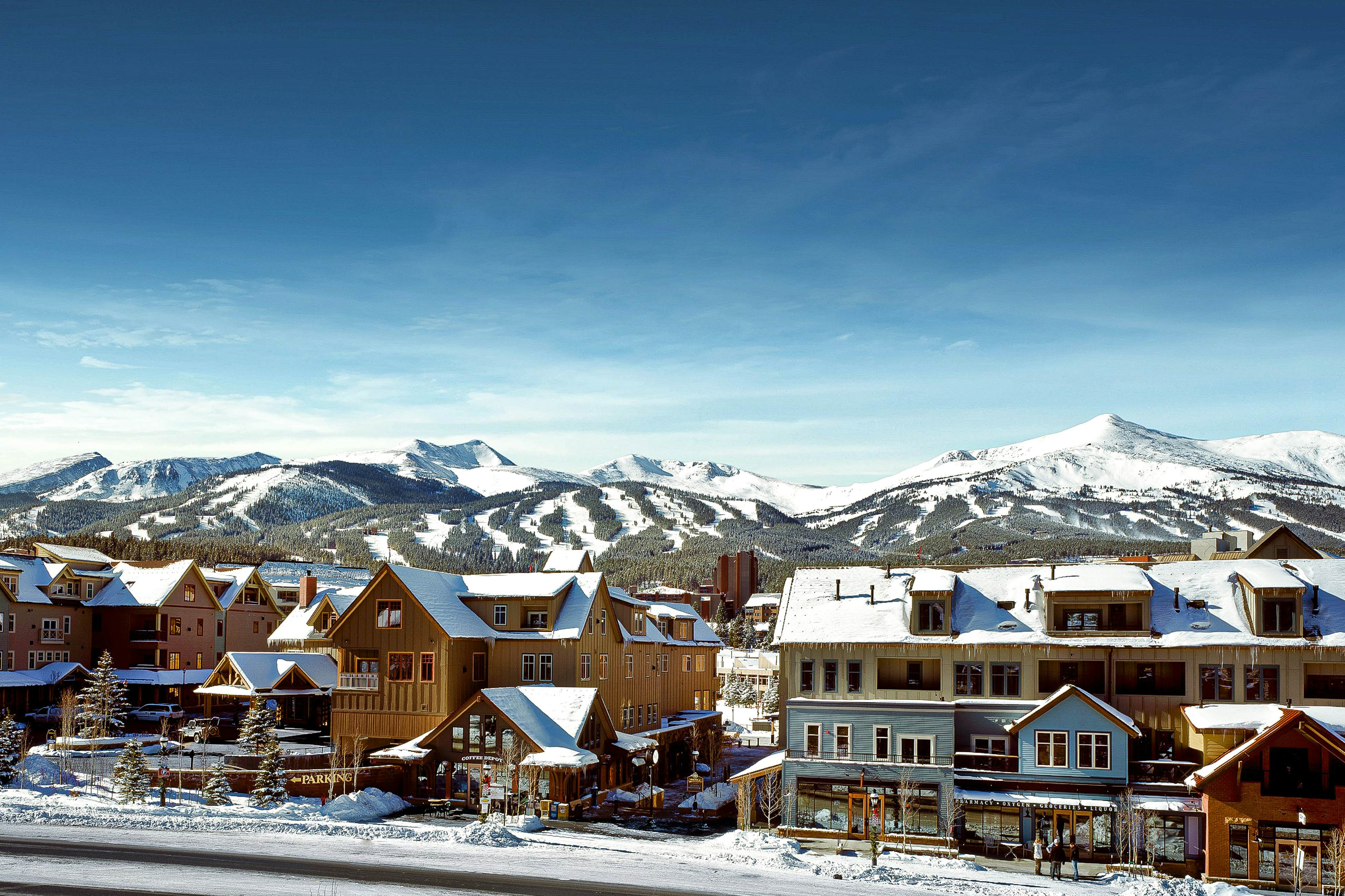 Main Street Station #2203