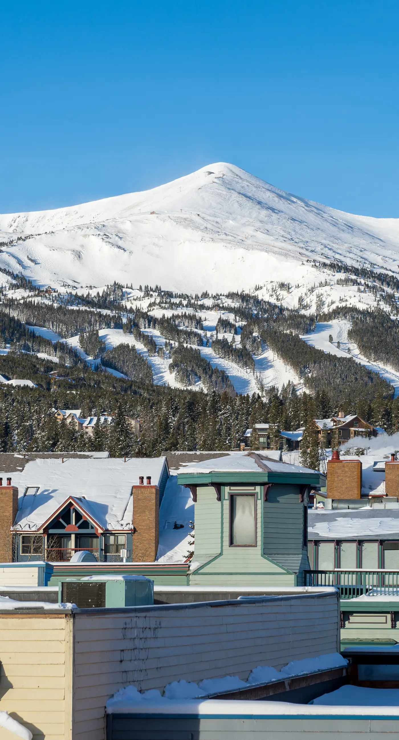 Water House On Main Street #5305