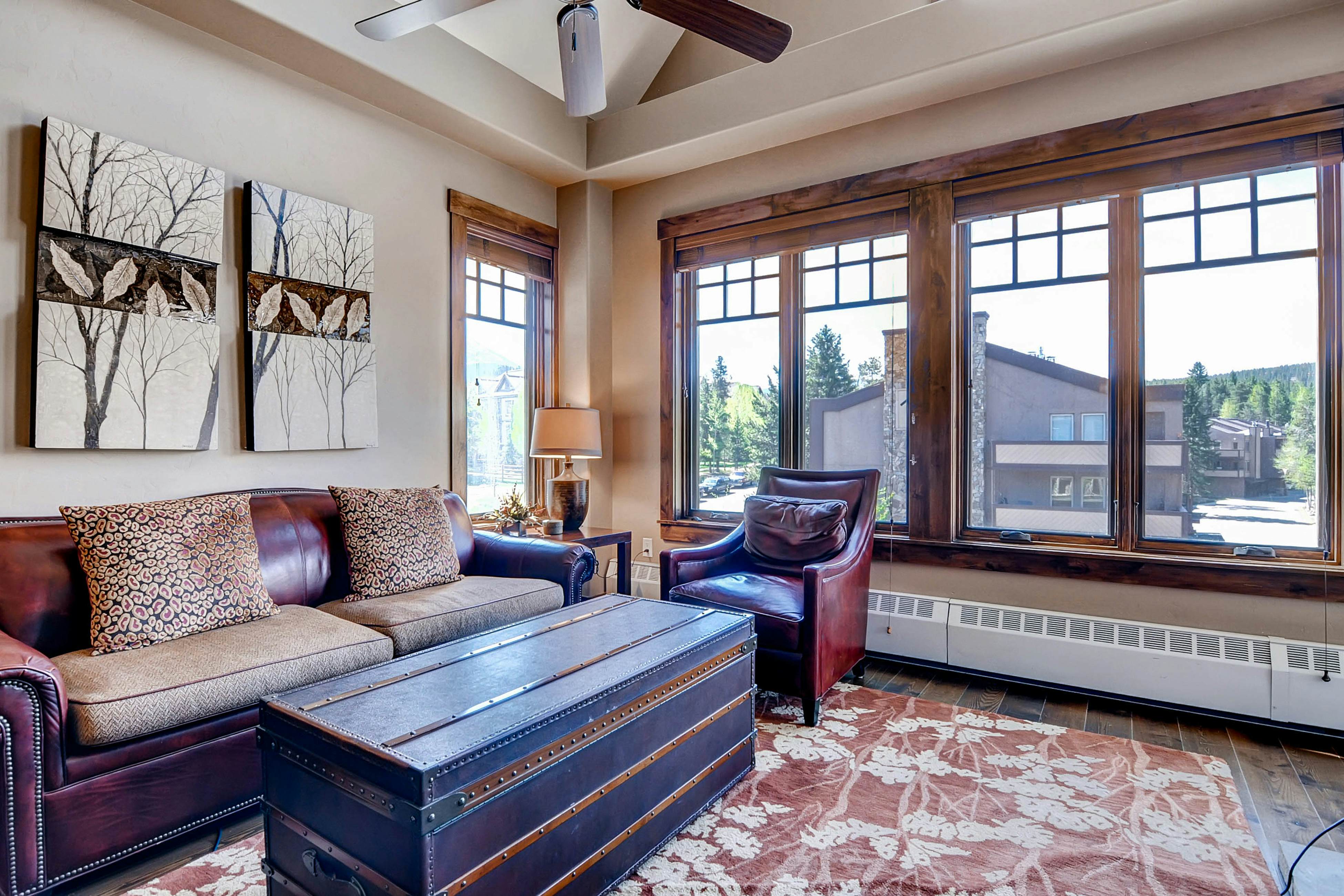 Water House On Main Street #5304