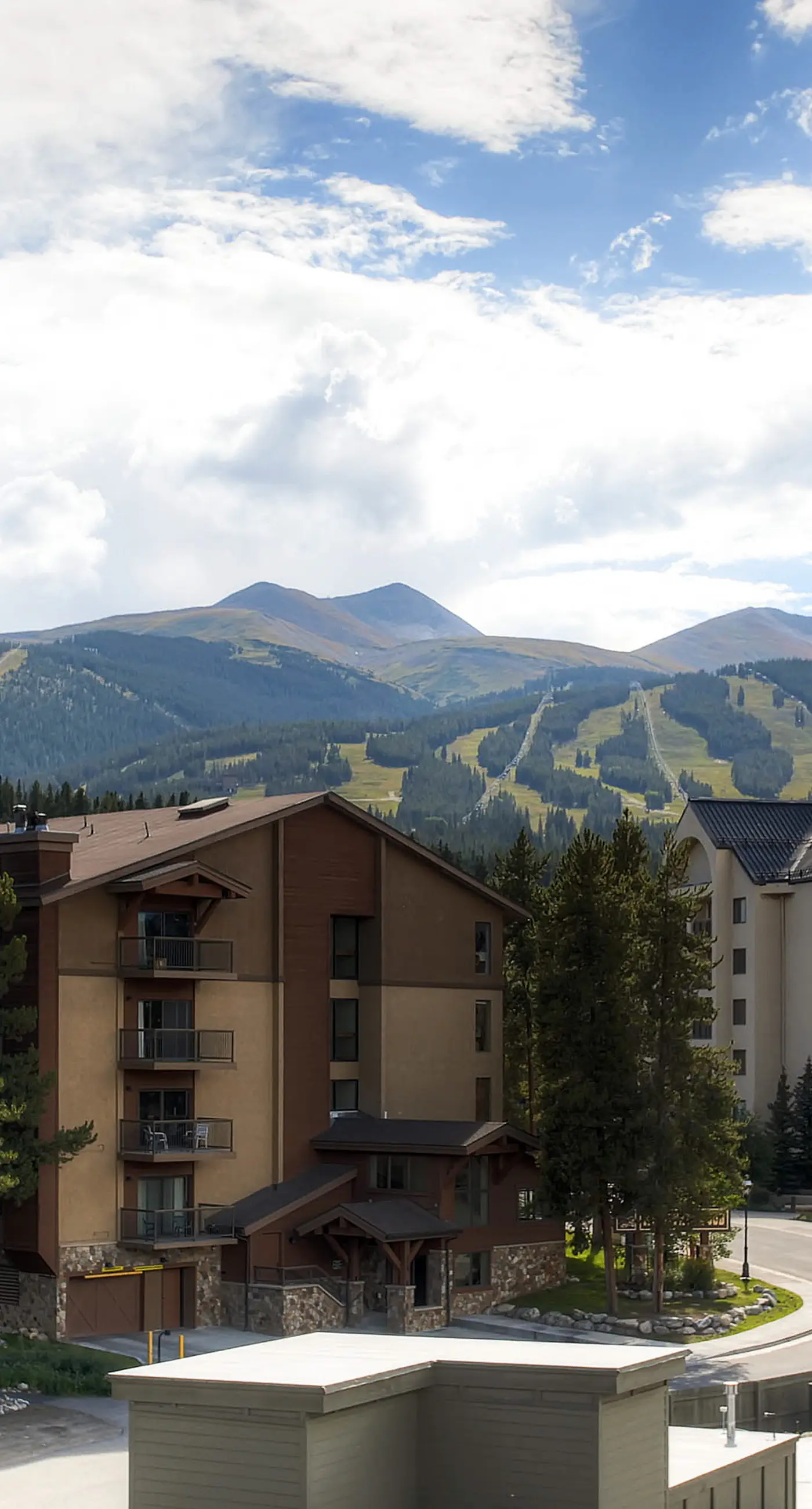 Water House On Main Street #5305