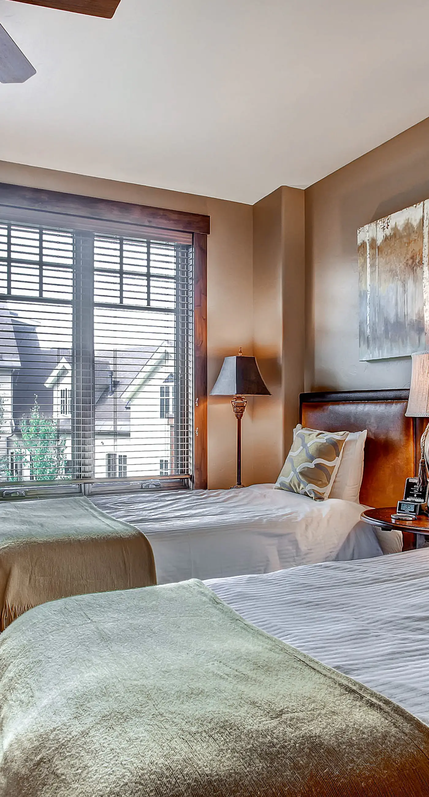 Water House On Main Street #5305