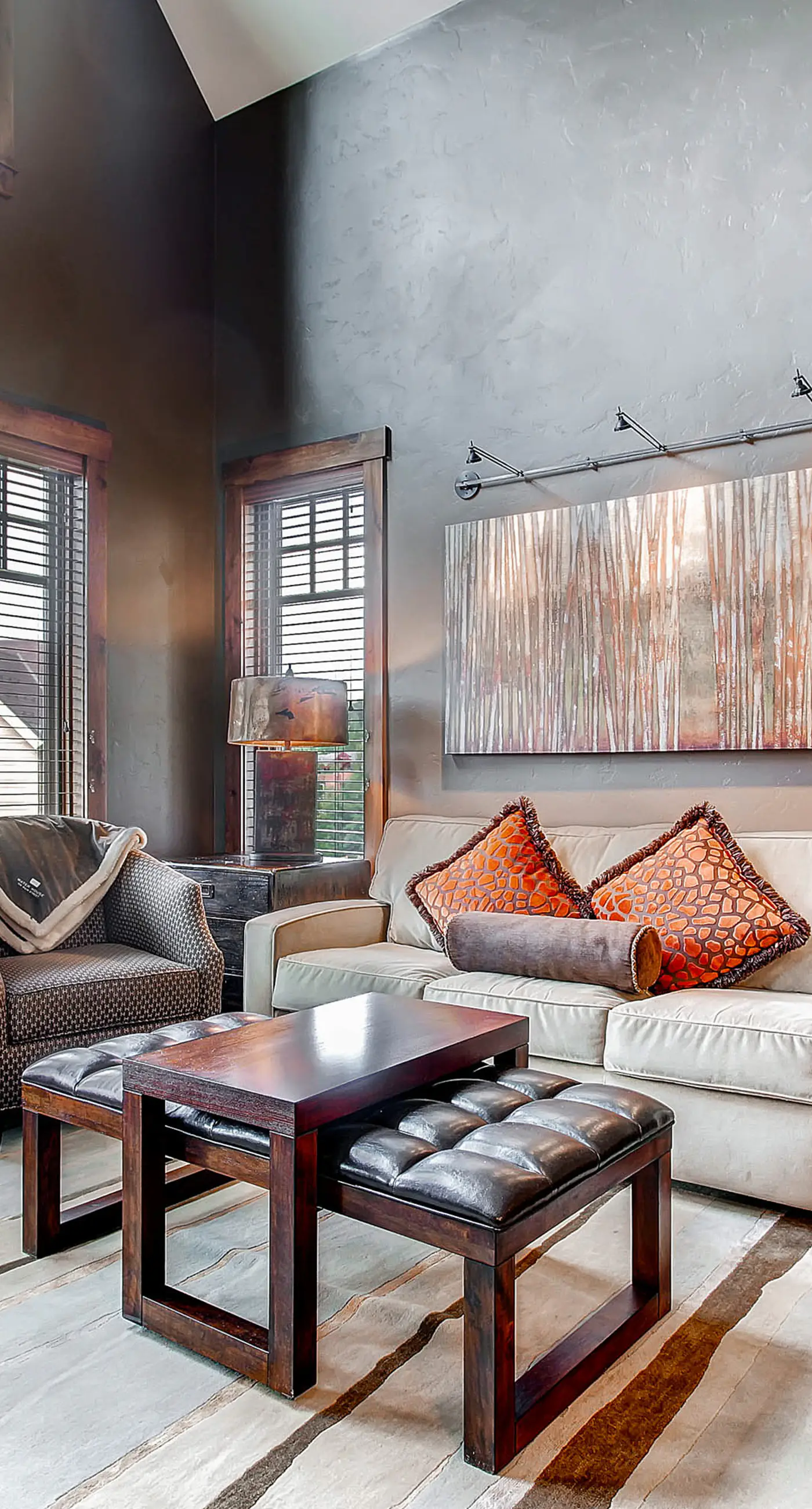 Water House On Main Street #5305