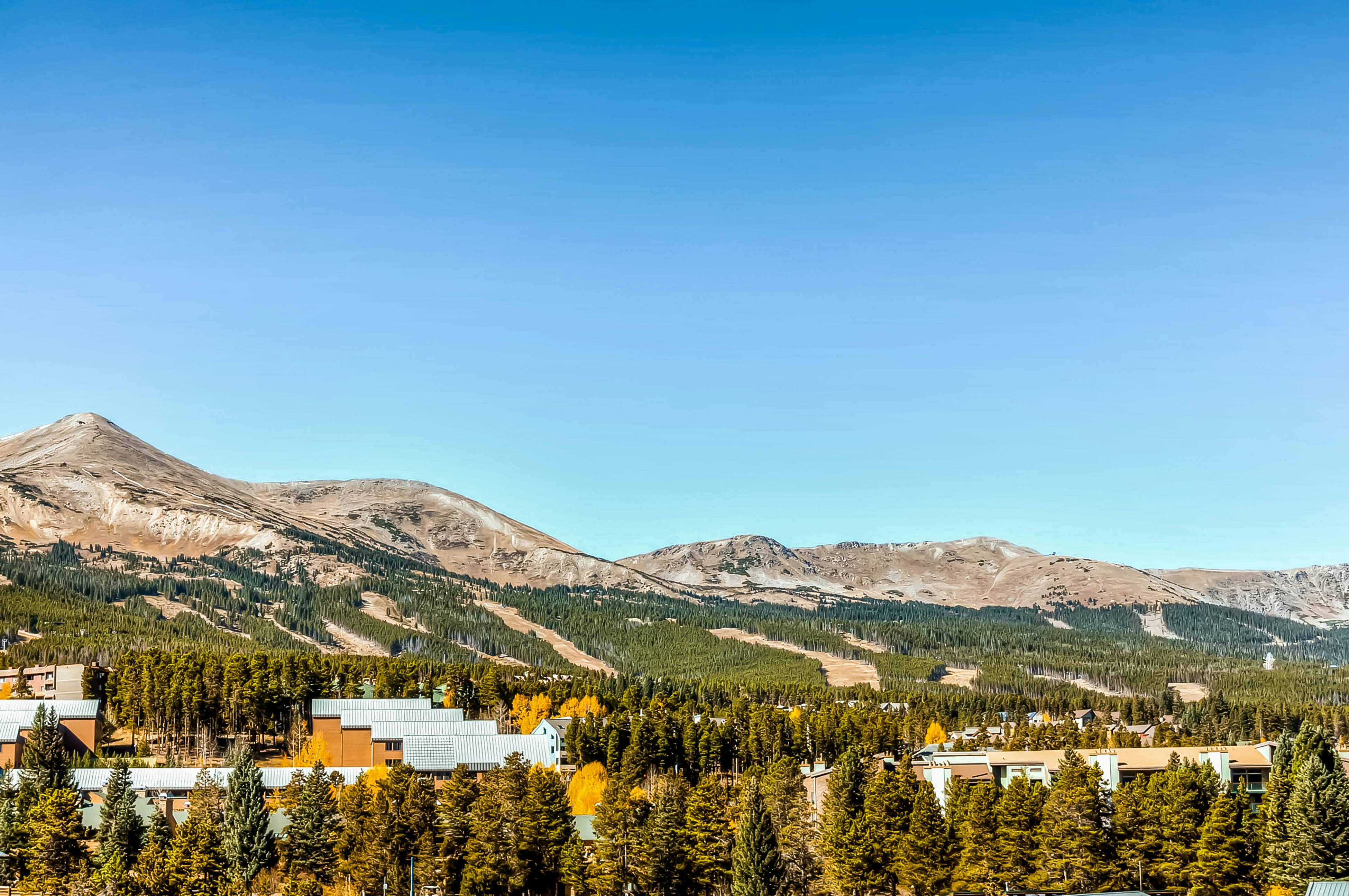 #6310 Water House On Main Street