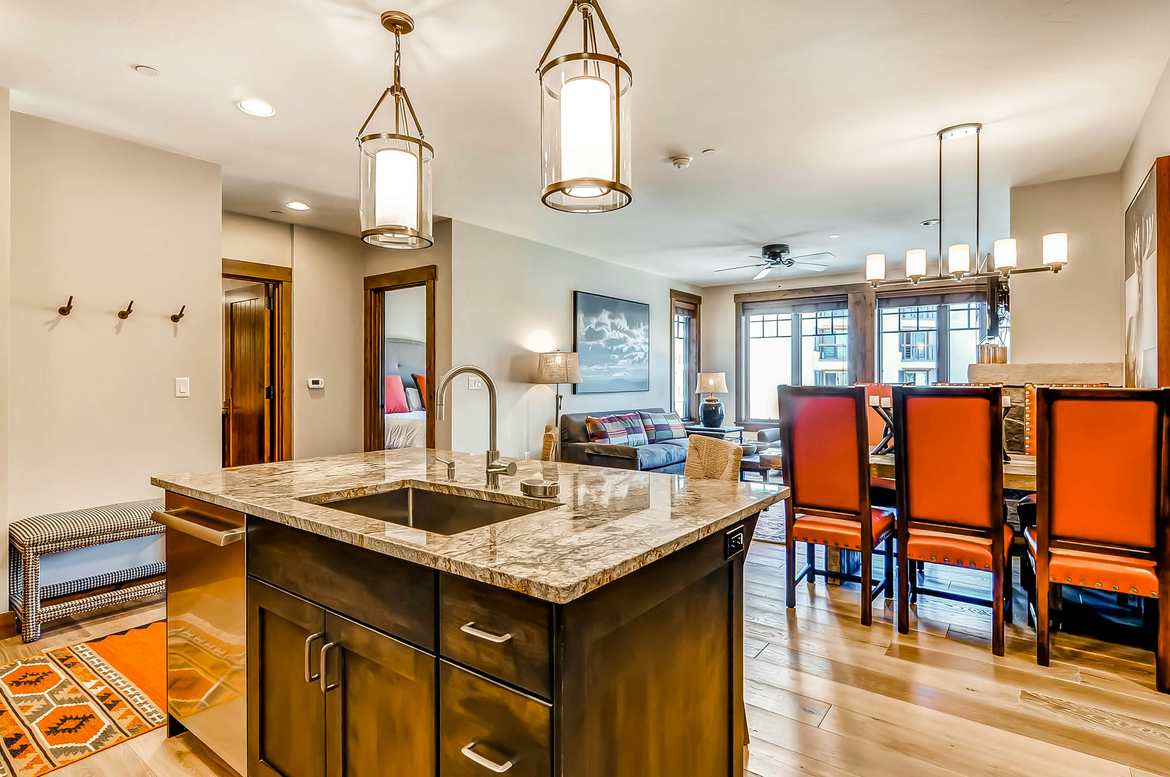 #6310 Water House On Main Street