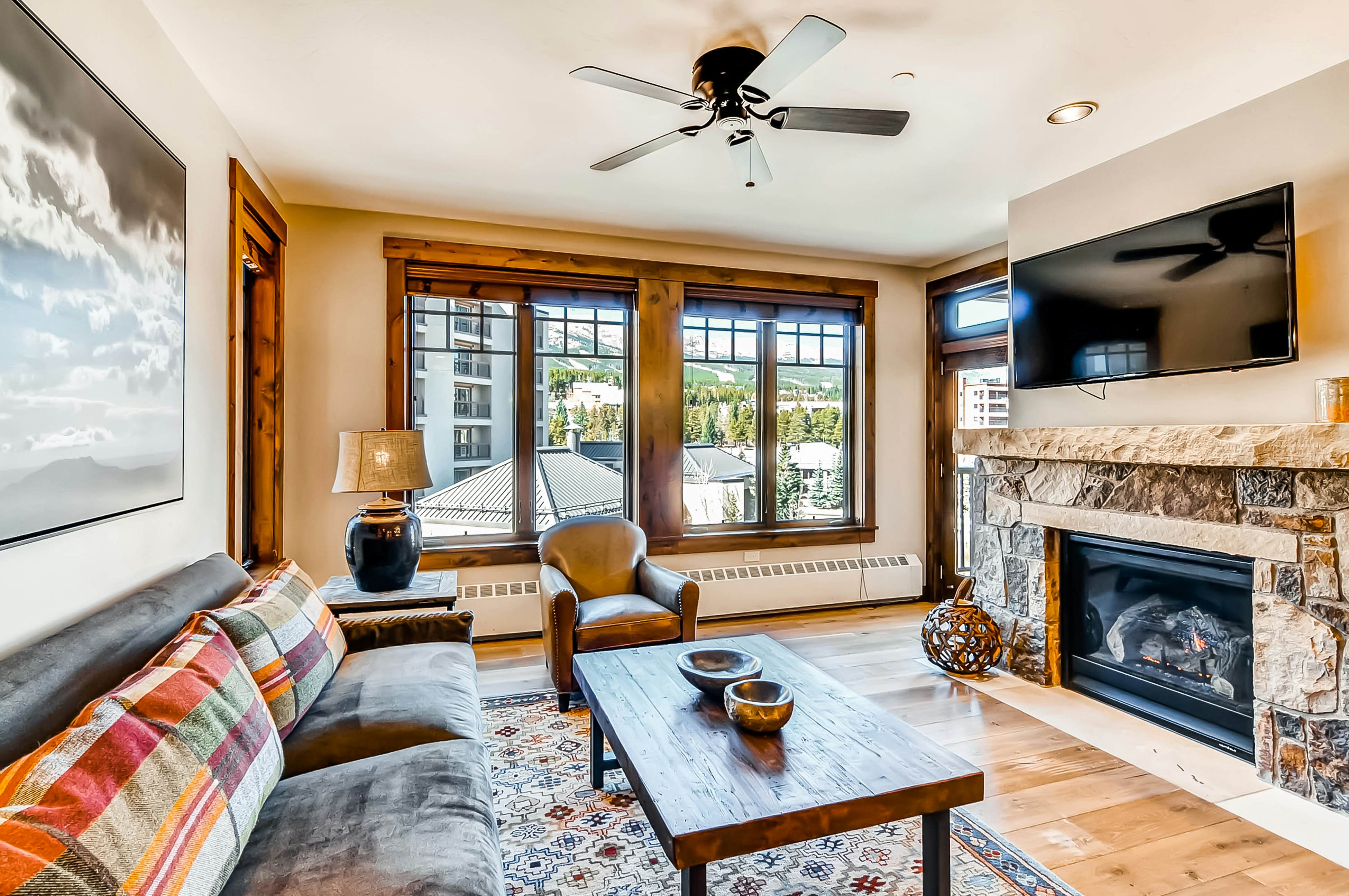 #6310 Water House On Main Street