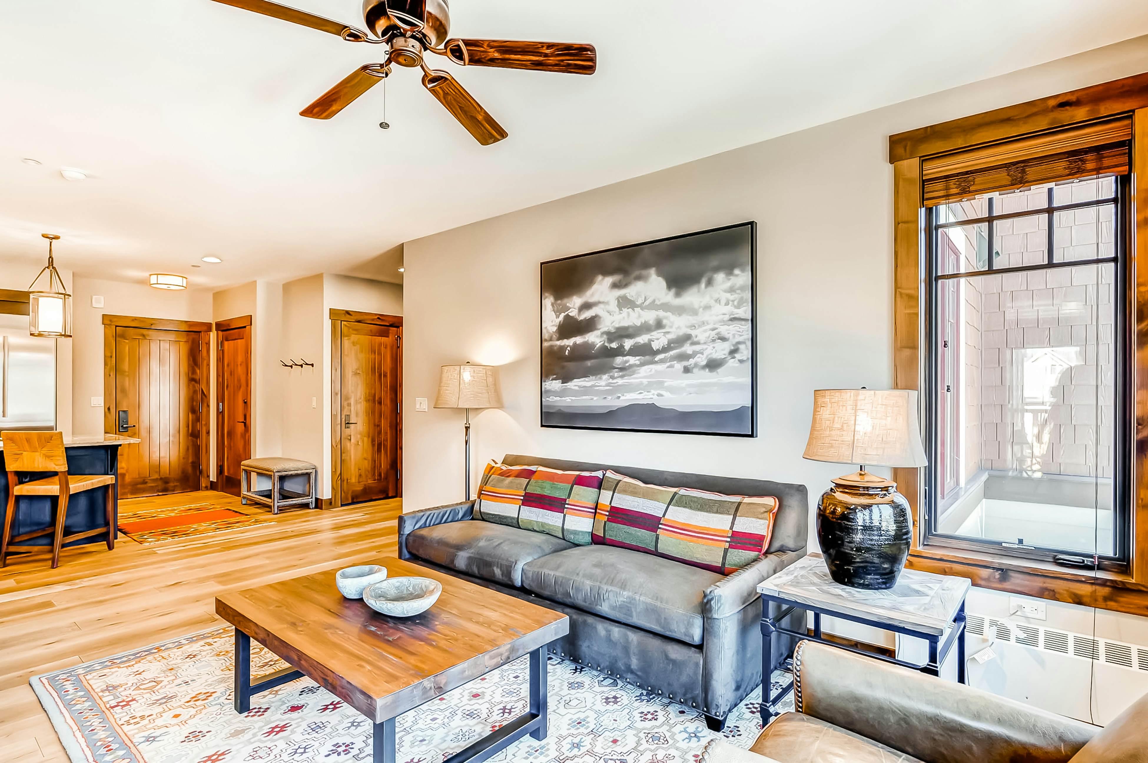 #6310 Water House On Main Street