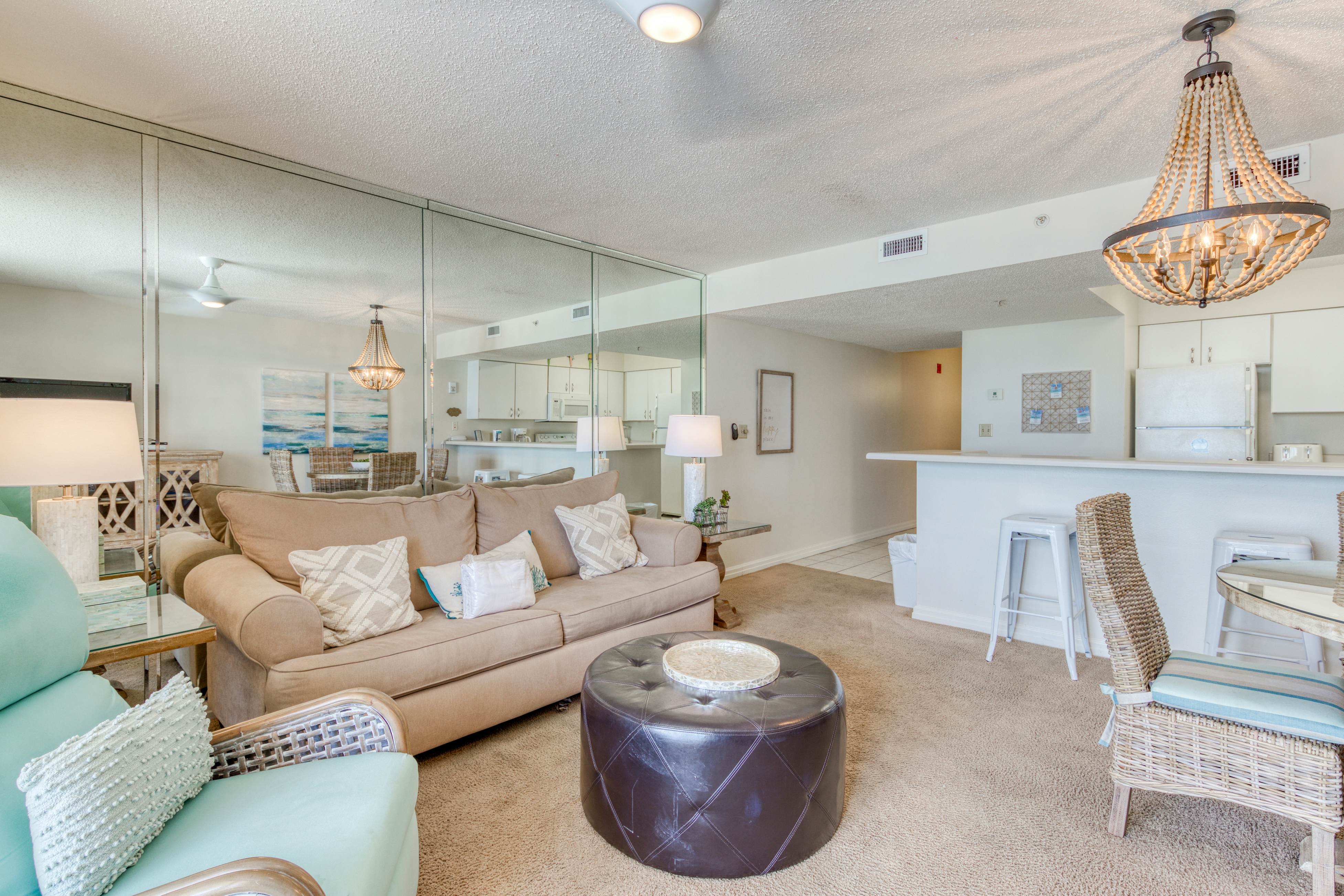 Pelican Beach Resort 607