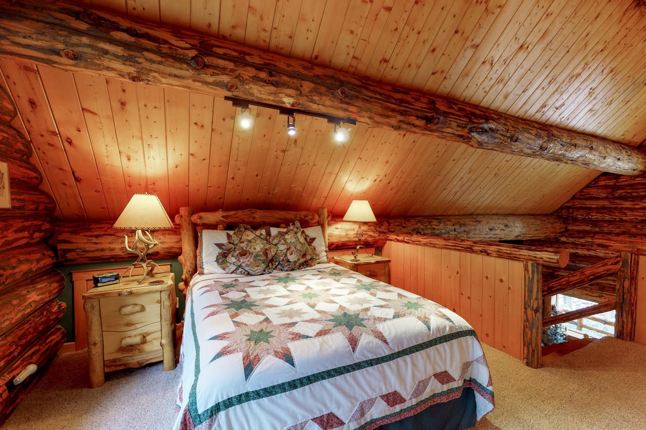 Bear Hollow Cabin 3 BD Vacation Rental in Durango, CO Vacasa