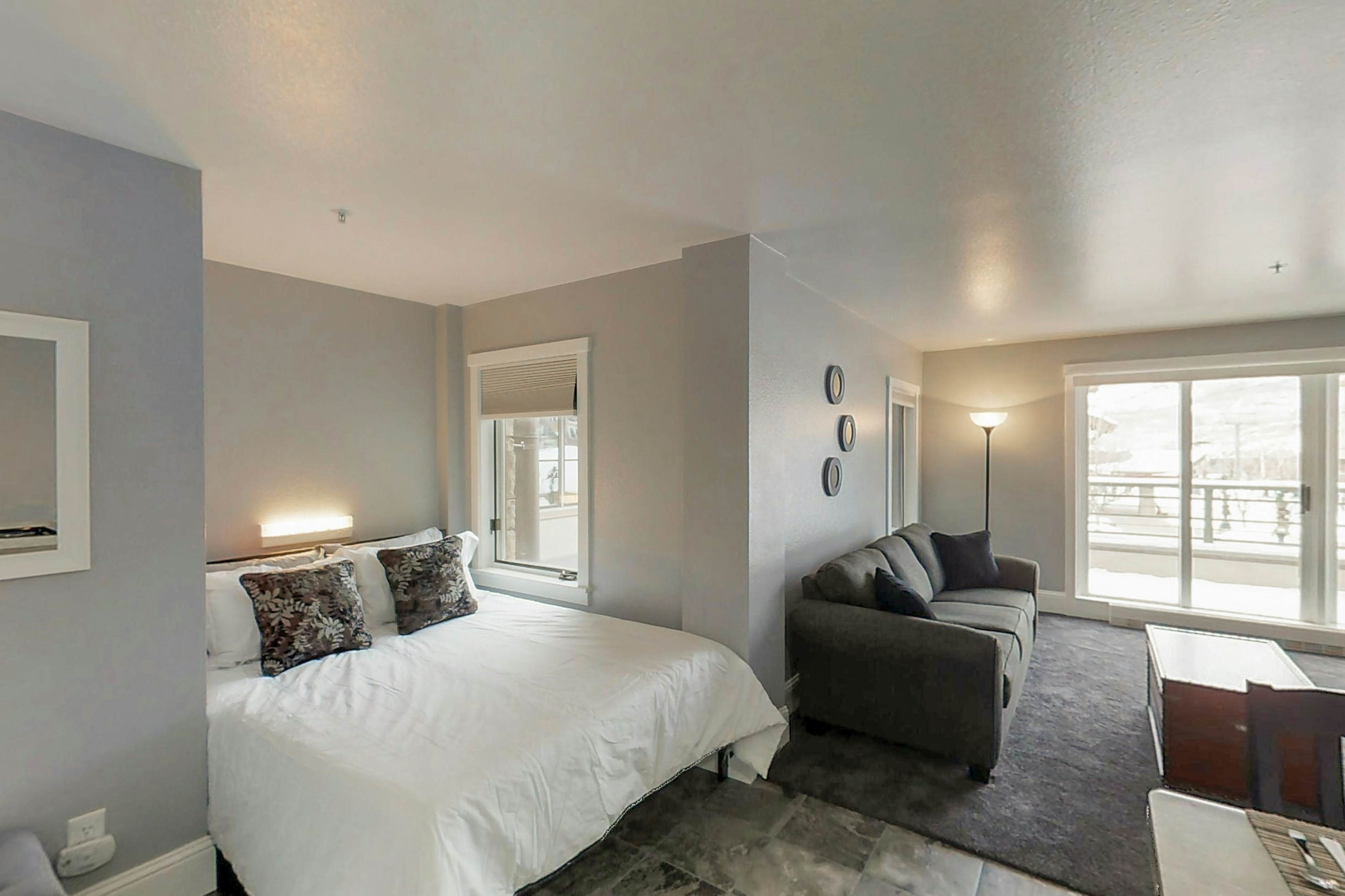 Blue Mesa 20a - Rocky Mountain Lookout